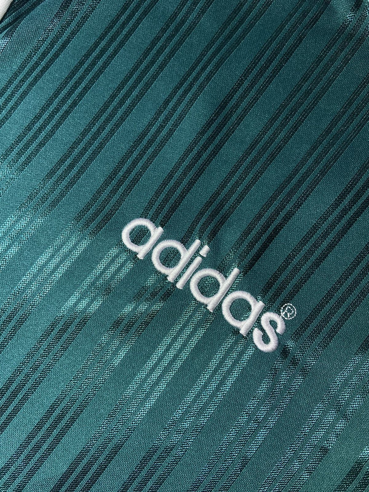 Adidas × Vintage 💥Liverpool 1995 Vintage Adidas Football Jersey T-shirt‼️ Size US XXL / EU 58 / 5 - 5 Thumbnail