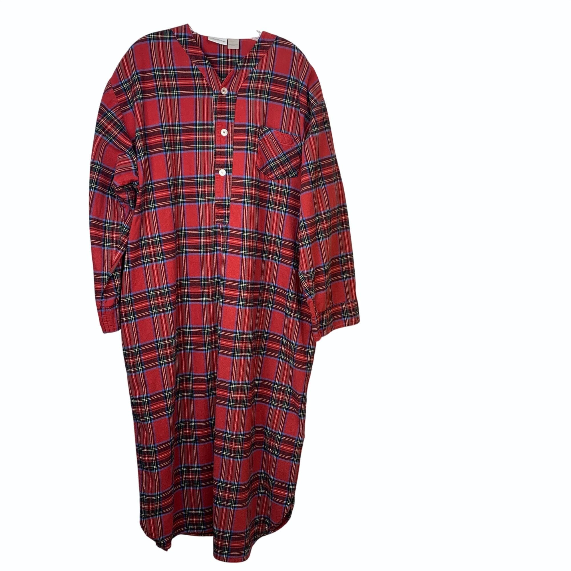 Vintage Mens Red Plaid Portuguese Flannel Nightshirt Size Large Verm Size US L / EU 52-54 / 3 - 1 Thumbnail