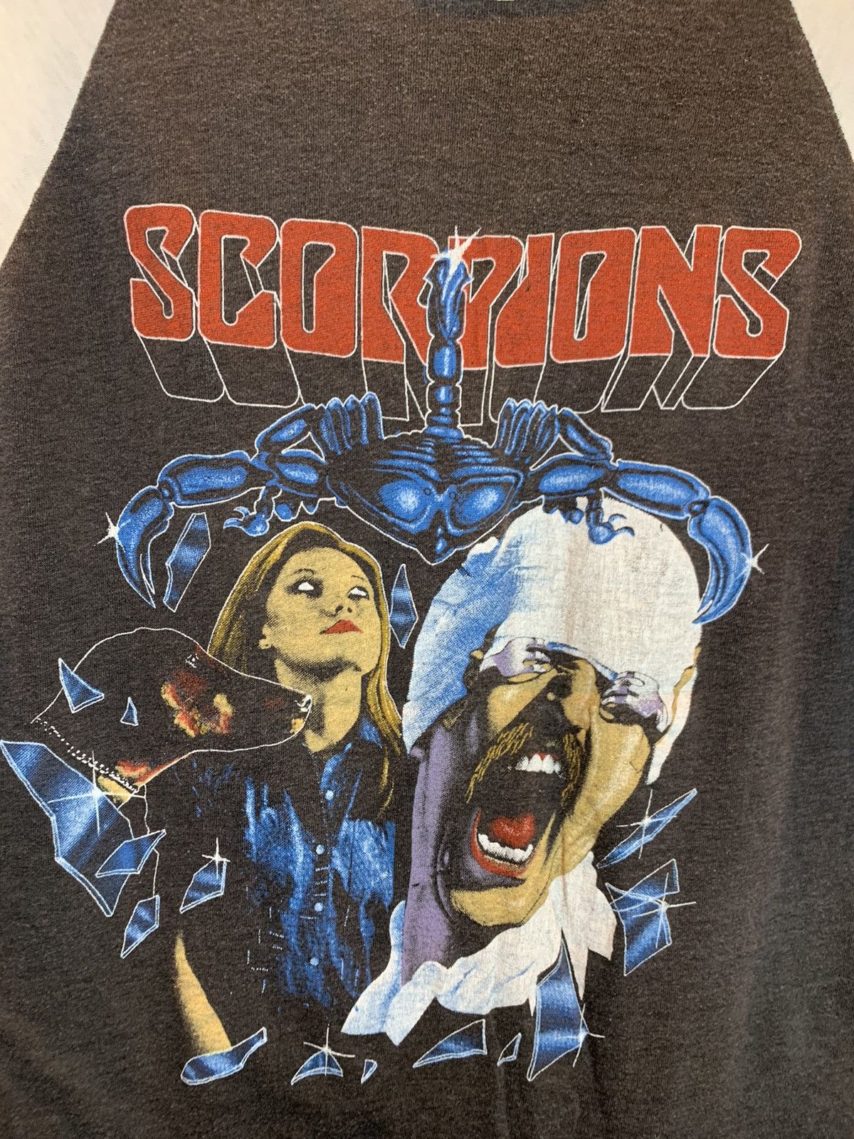 Band Tees × Vintage *RARE* Vintage 1984 Scorpions World Tour Single Stitch Shirt Size US M / EU 48-50 / 2 - 3 Thumbnail
