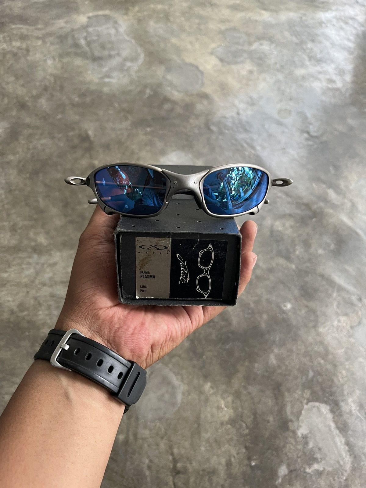 SOLD PAYPAL) Oakley juliet plasma ice fire iridium