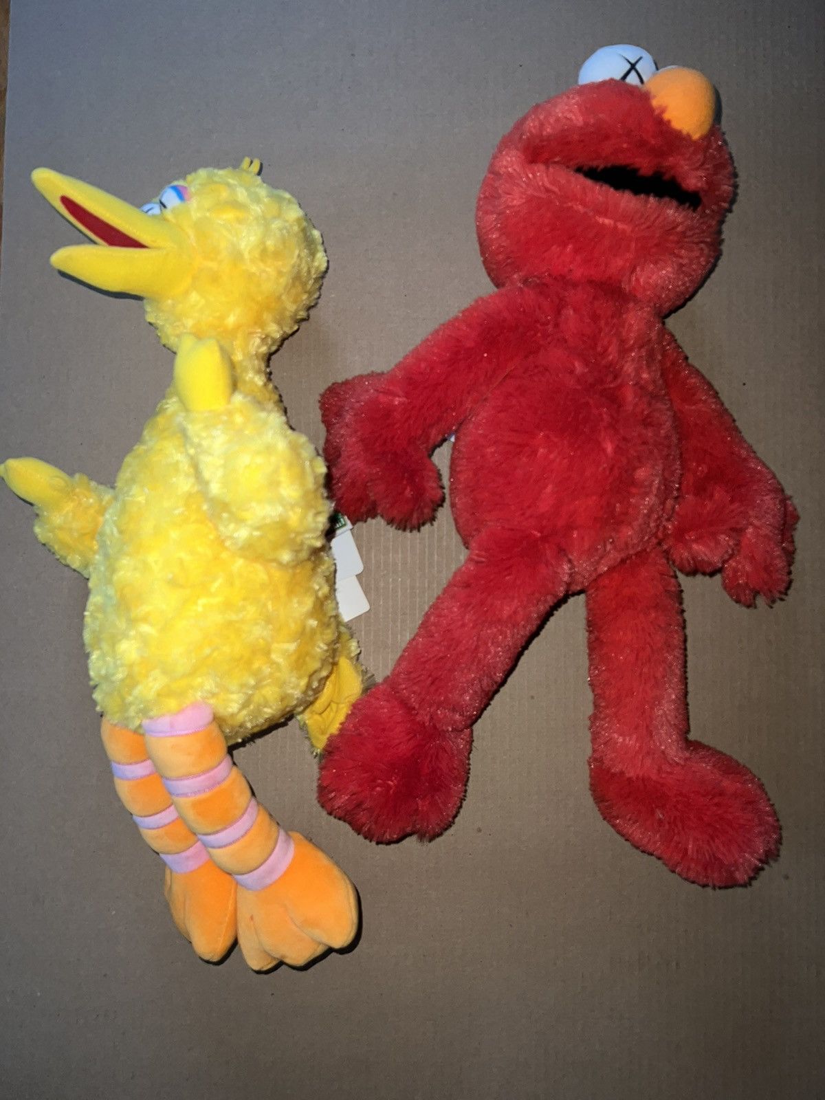 Kaws × Uniqlo Kaws x Uniqlo Sesame Street Elmo + Big Bird Size ONE SIZE - 1 Thumbnail