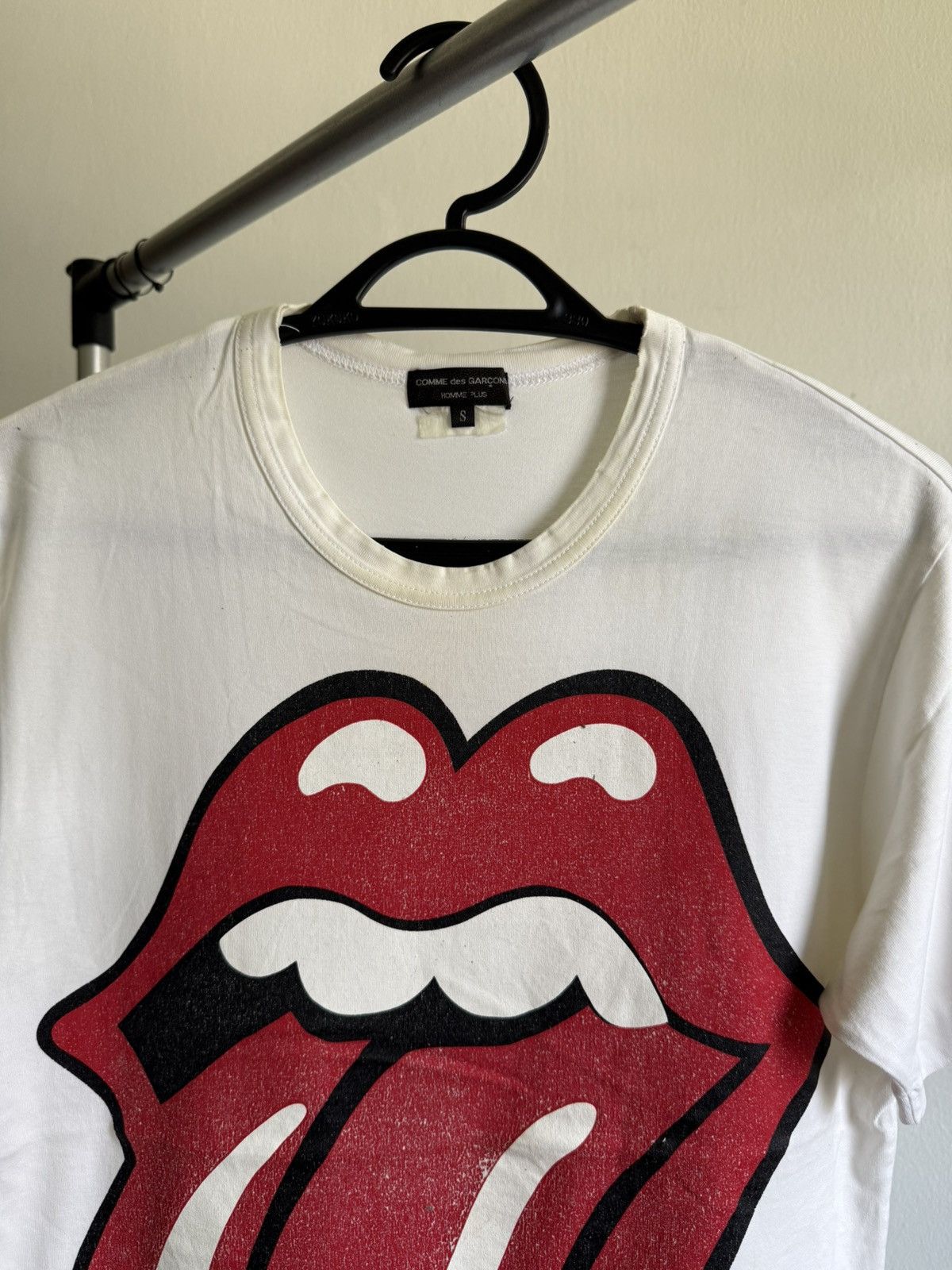 Comme des Garcons 2005 Comme des garcons homme x Rolling stones lips shirt Size US S / EU 44-46 / 1 - 2 Thumbnail