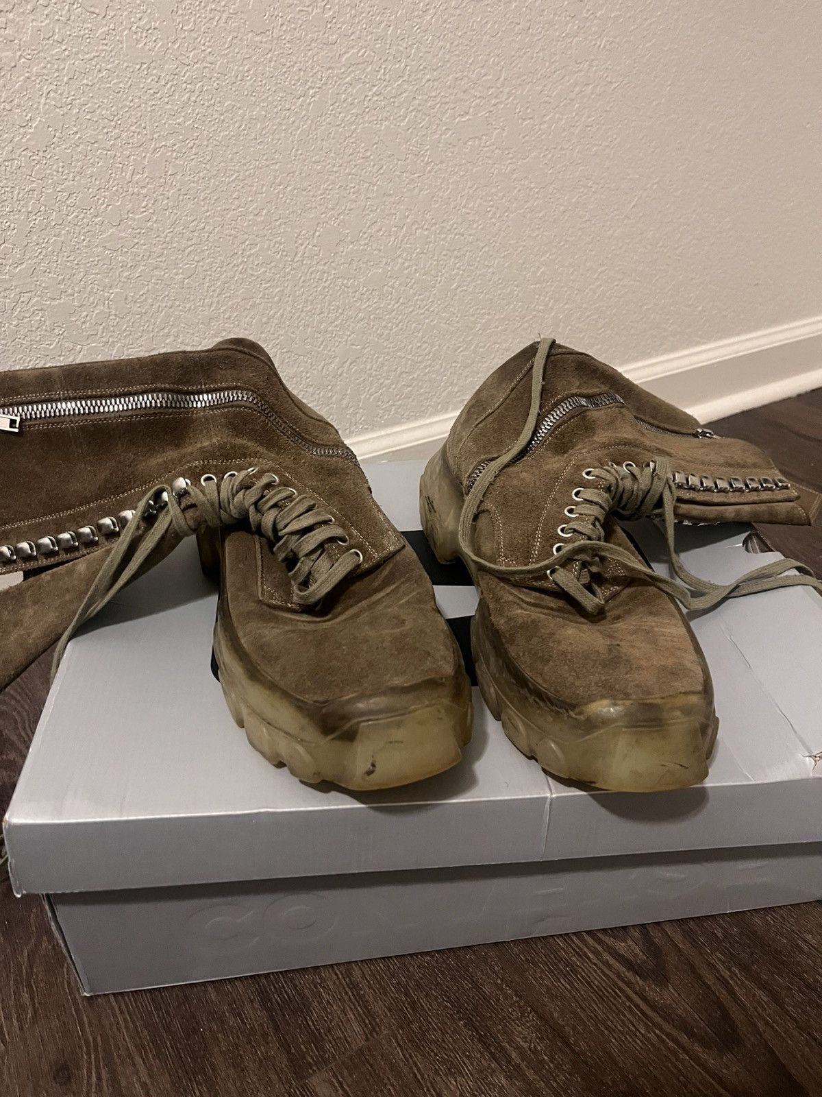 Rick Owens Rick Owens Bozo Tractor Boots Size US 11 / EU 44 - 1 Thumbnail