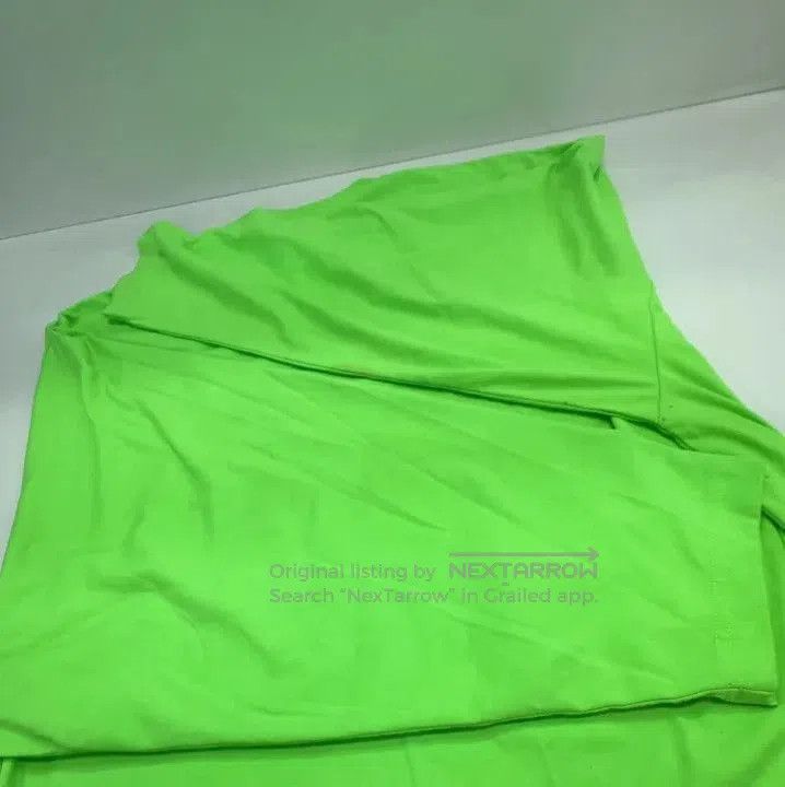 Balenciaga Balenciaga Fluorescent Green Long Sleeve T. Size US XXS / EU 40 - 7 Thumbnail