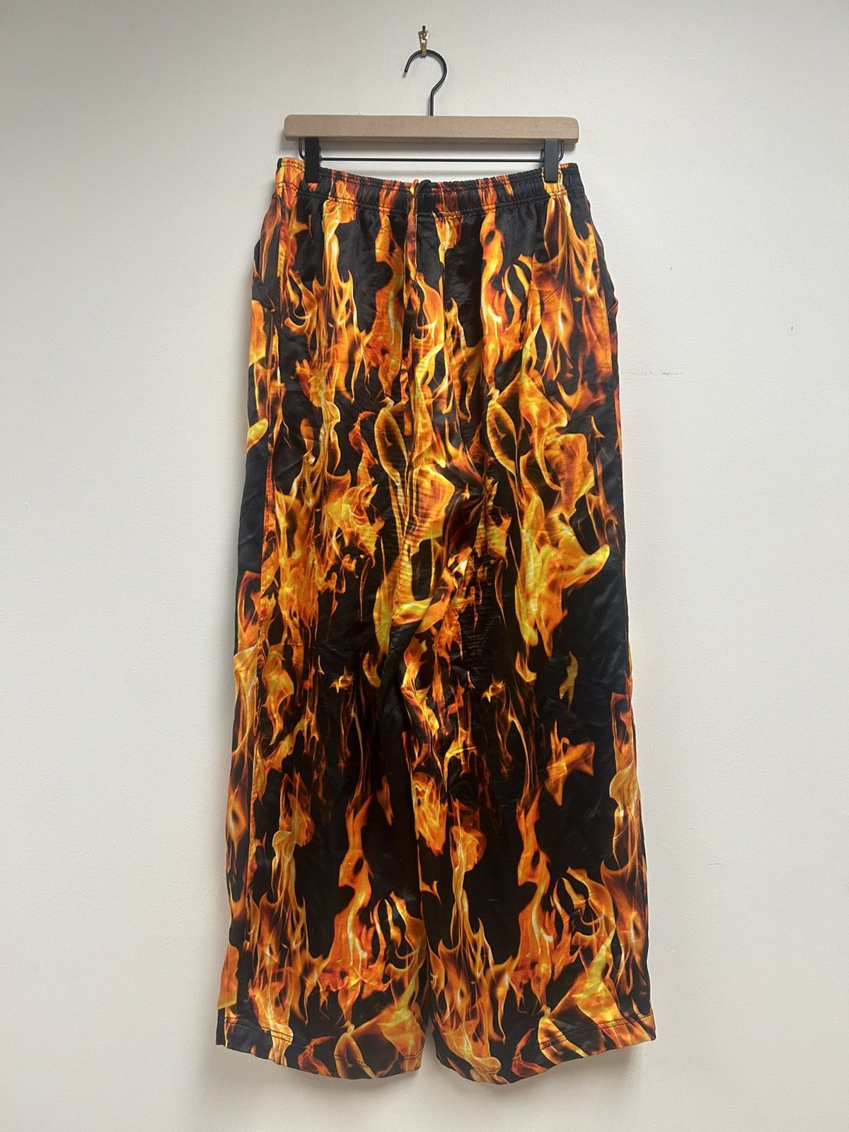 Vetements Silk Flame Wide Leg Pants Size US 30 / EU 46 - 3 Thumbnail