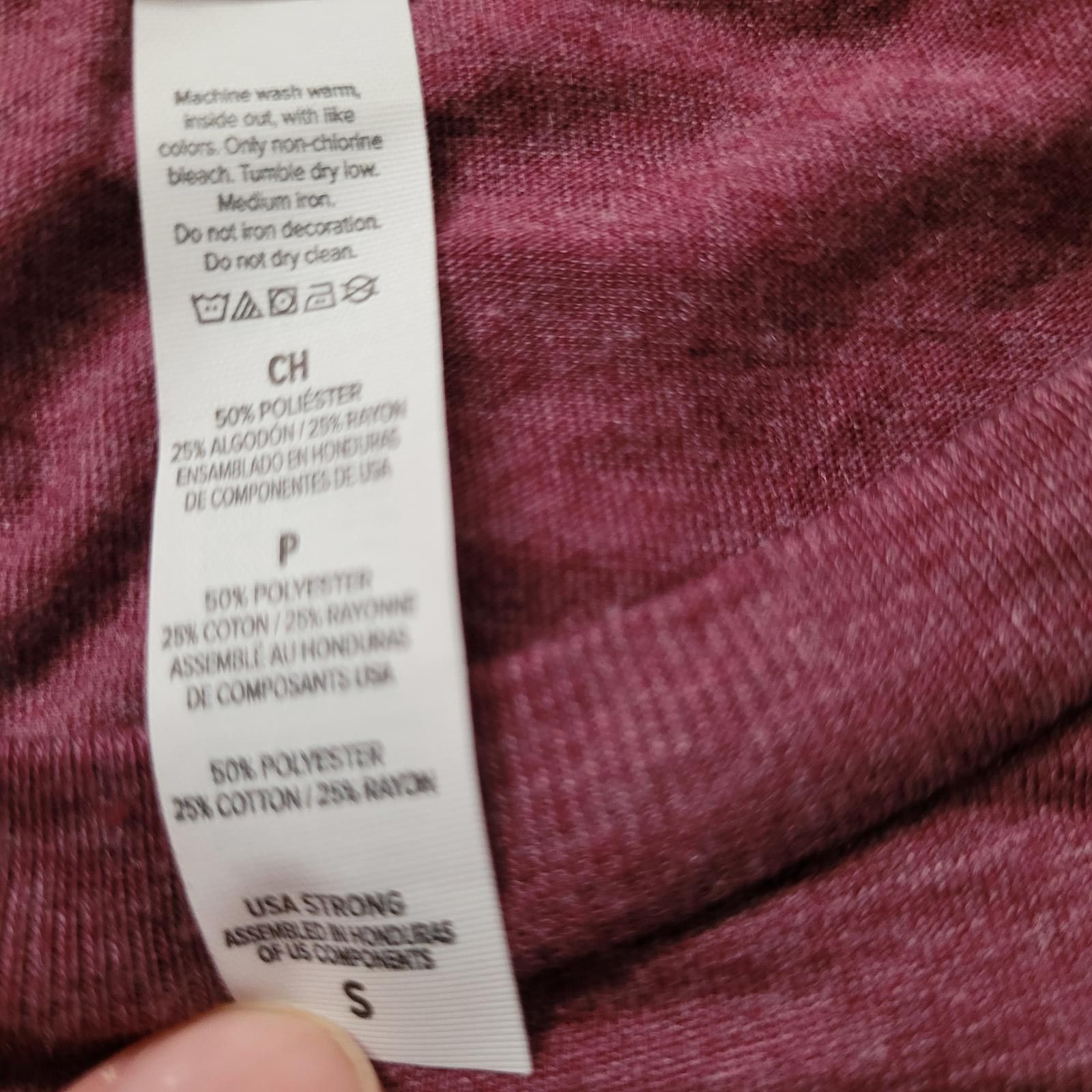 Other Men’s Small Long Sleeve Tee Burgundy Soft Casual Unbranded Size US S / EU 44-46 / 1 - 2 Thumbnail