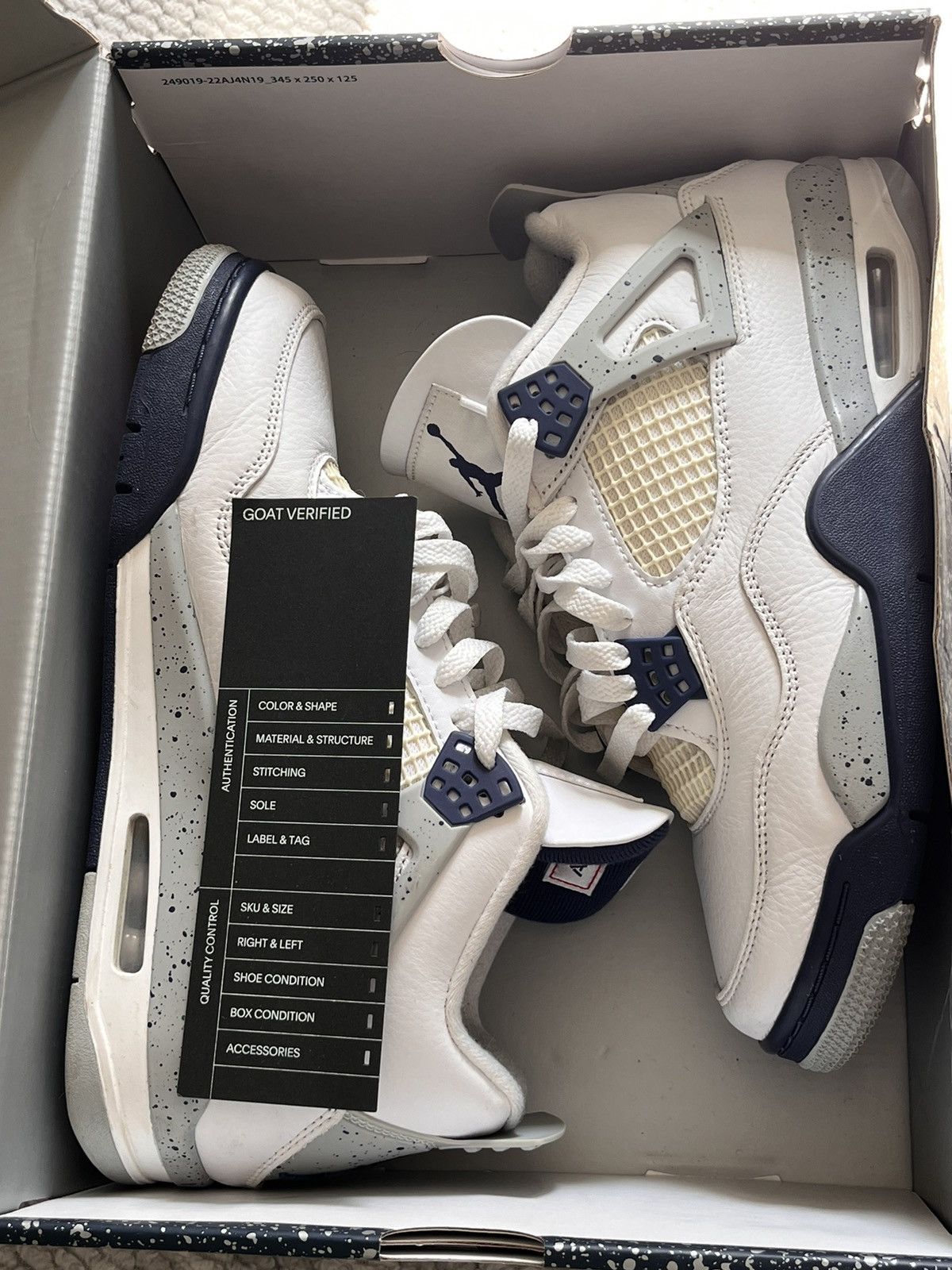 Jordan Brand × Nike Air Jordan 4 ‘Midnight Navy’ Size US 9.5 / EU 42-43 - 1 Thumbnail