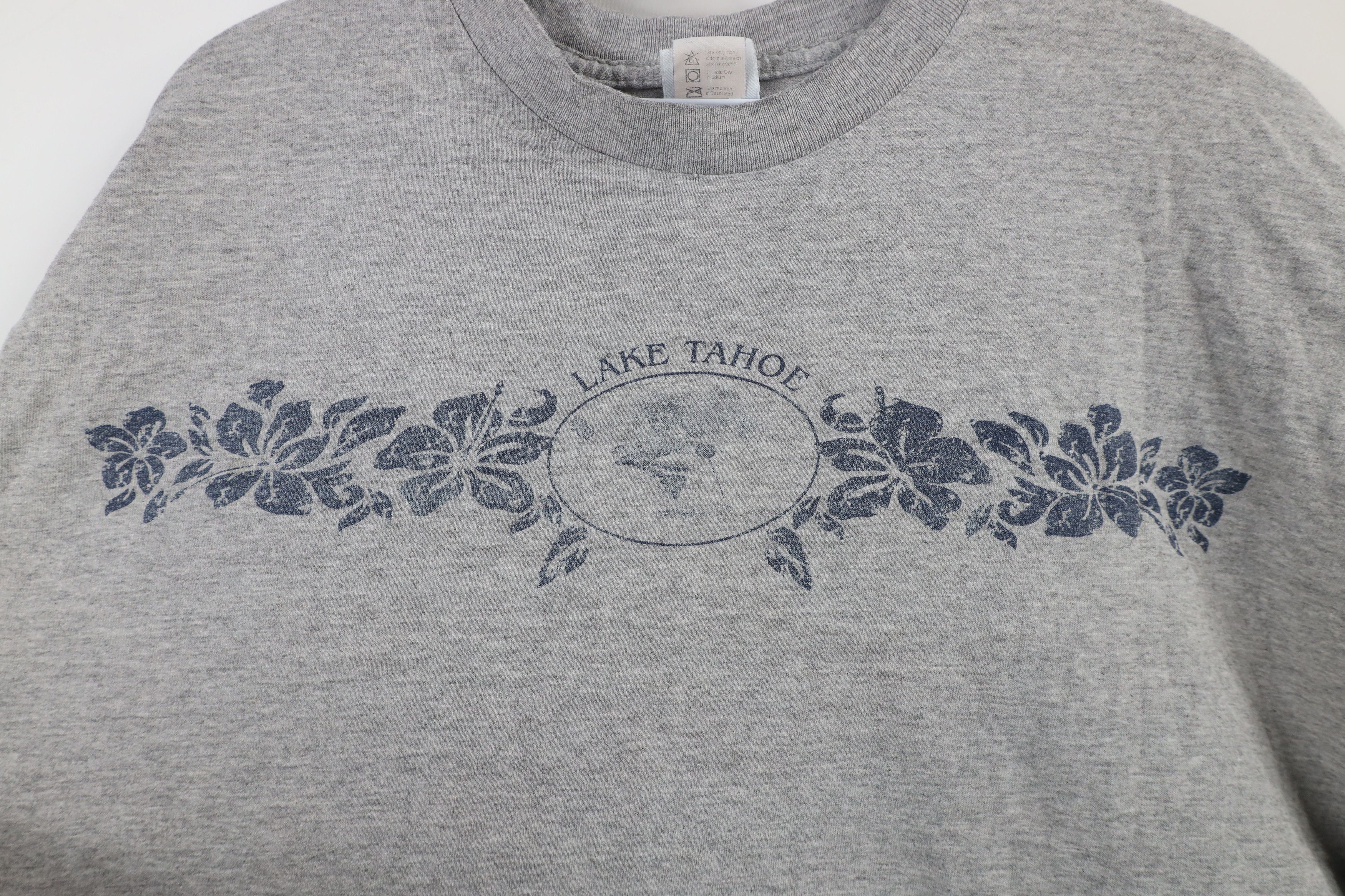 Vintage Vintage 90s Spell Out Lake Tahoe Skiing Flower T-Shirt Gray Size US XL / EU 56 / 4 - 4 Thumbnail