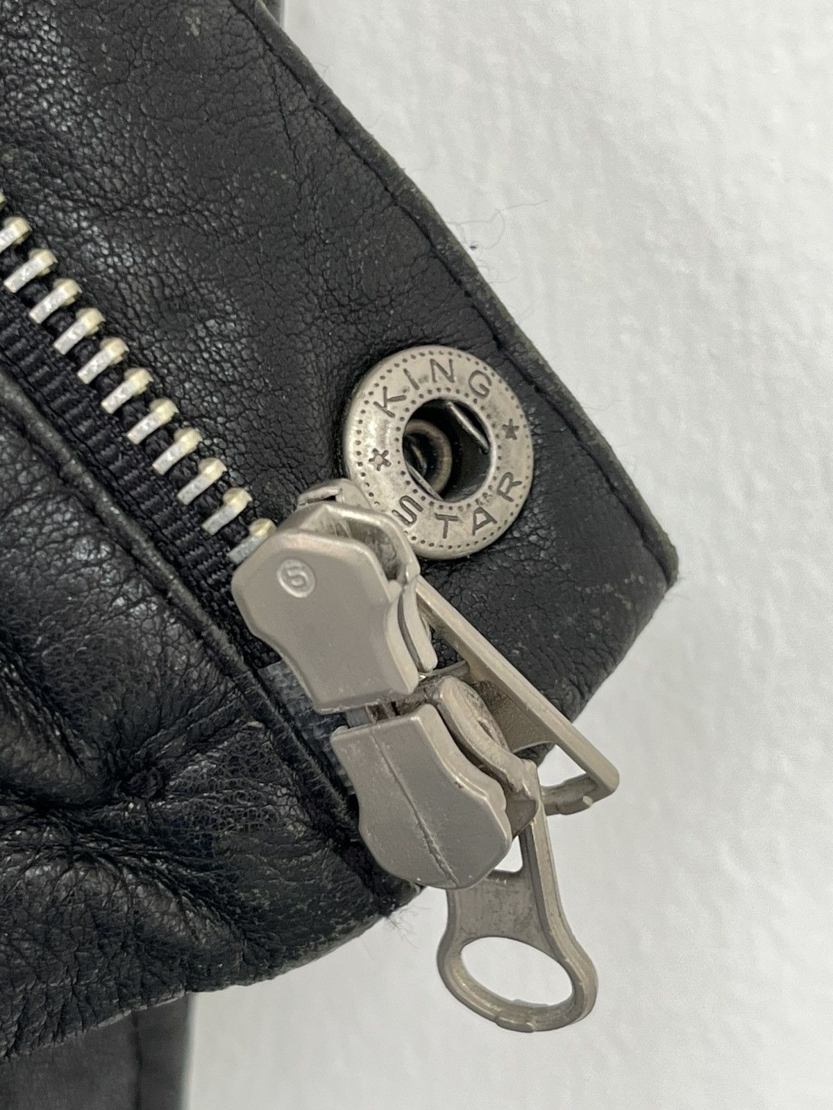 Japanese Brand FUUDOBRAIN Black Leather Hooded Down Jacket Size US S / EU 44-46 / 1 - 7 Thumbnail