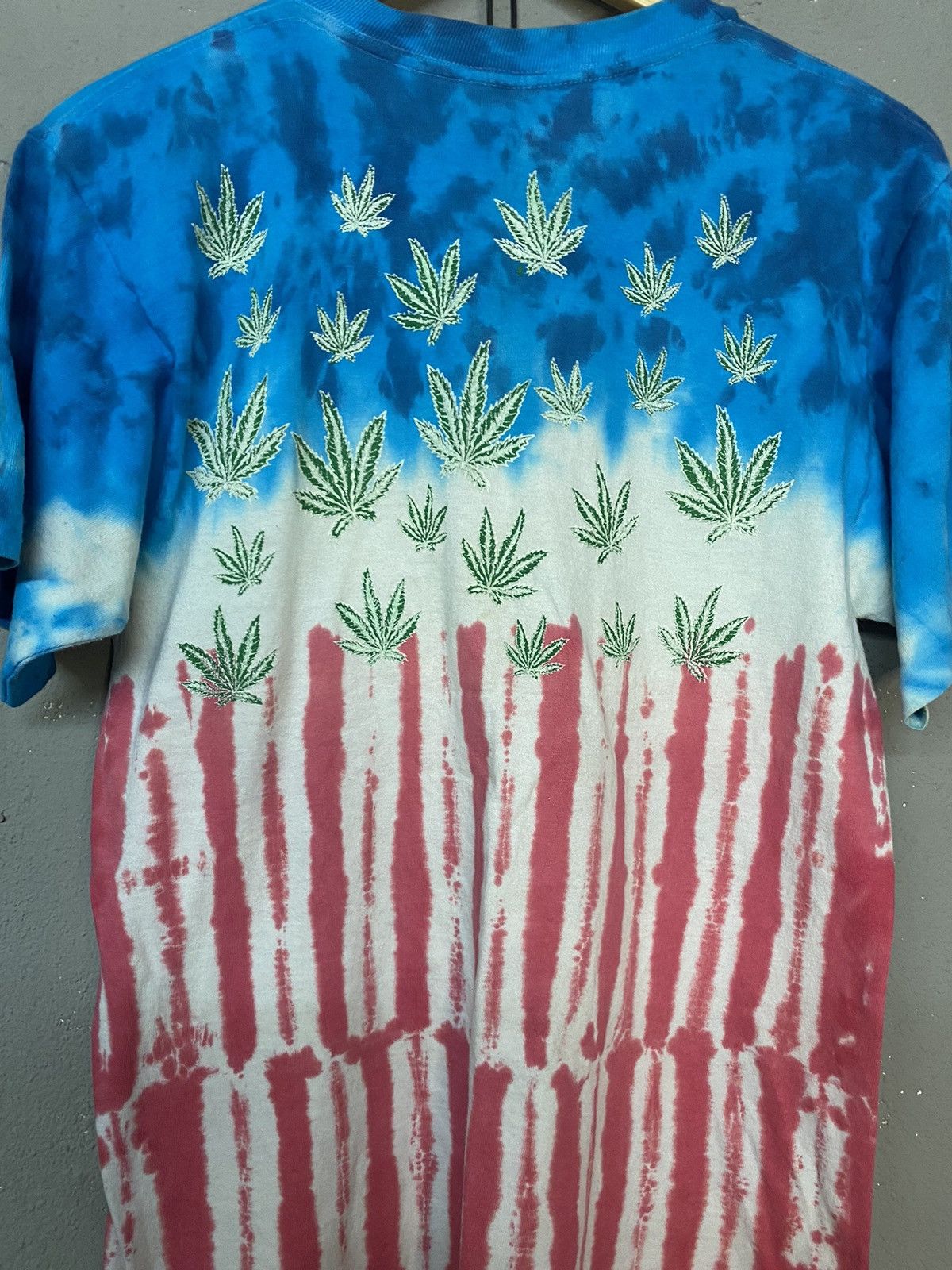 Vintage Vintage Flag Weed Tie Dyie Size US M / EU 48-50 / 2 - 5 Thumbnail