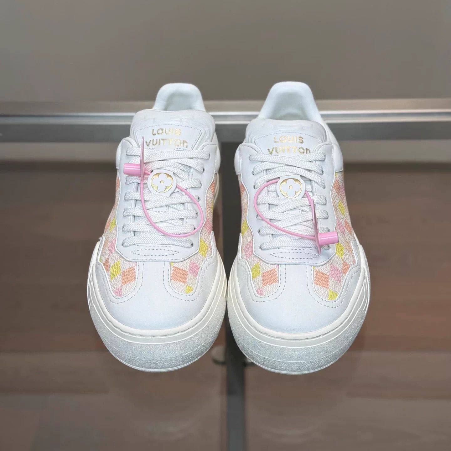 Louis Vuitton LV Groovy Pink Monogram Platform Sneaker 35.5 Size US 4.5 / IT 34.5 - 2 Thumbnail