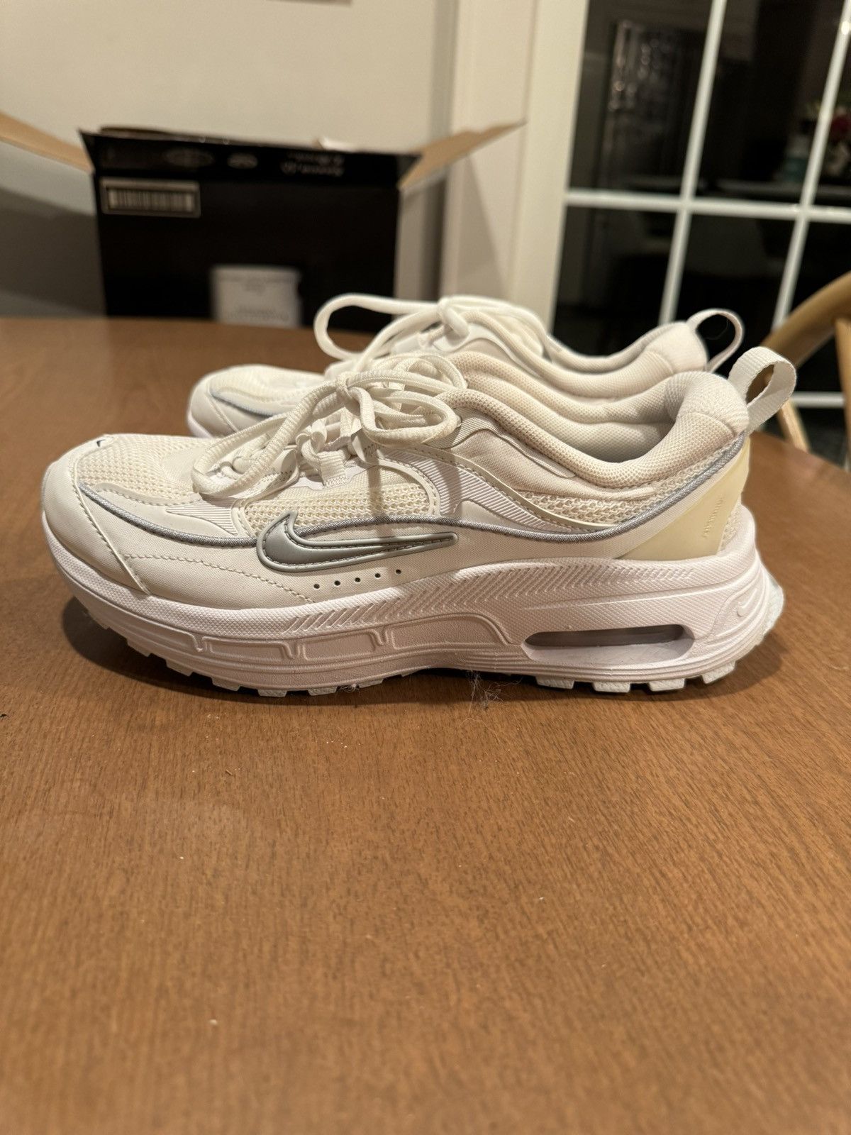 Nike Women’s nike zoom size 6.5 Size US 6.5 / IT 36.5 - 4 Thumbnail