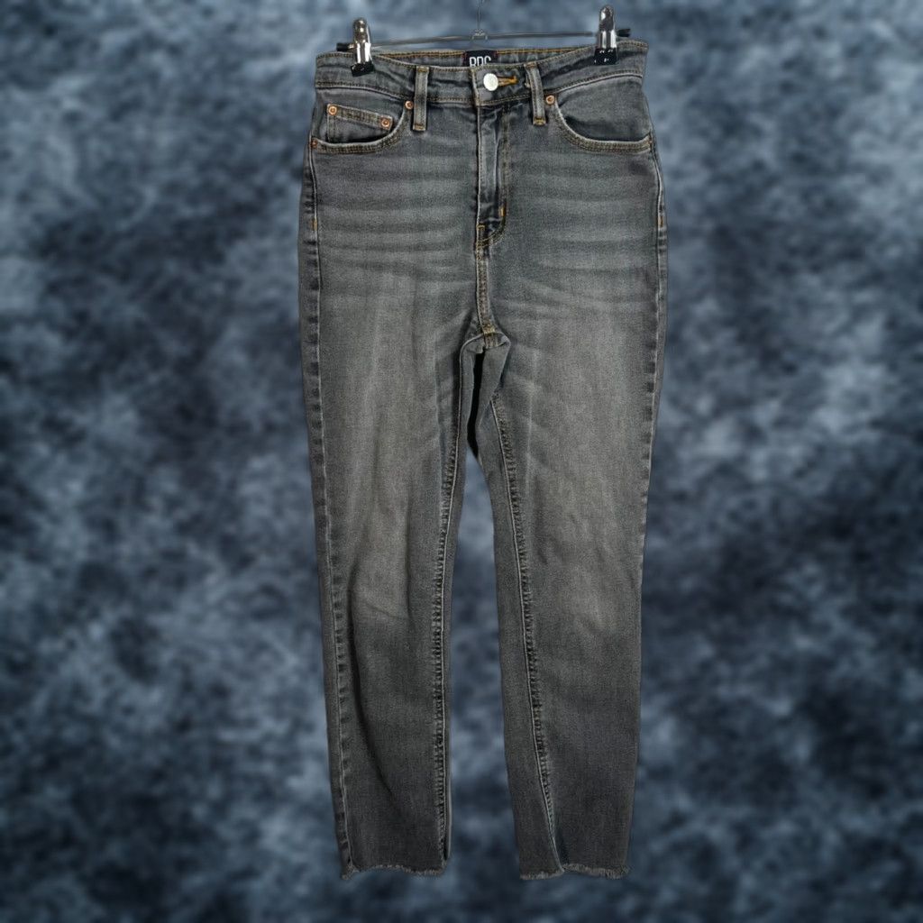Urban Outfitters VINTAGE BDG Urban Outfitters Womens 26 Girlfriend High-Rise Jeans Gray Denim Size 26" / US 2 / IT 38 - 1 Thumbnail