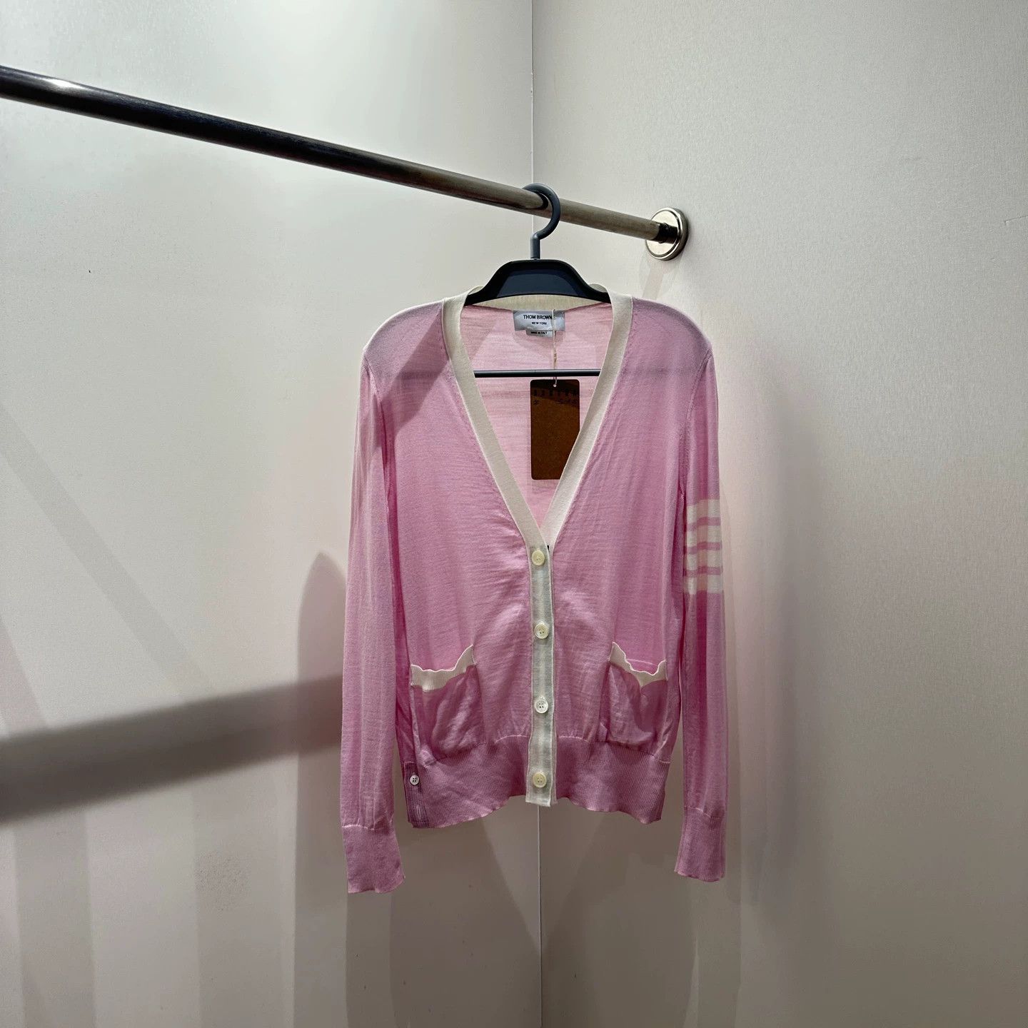 Thom Browne Thom Browne mar150 four-bar wool knit cardigan 46 Size L / US 10 / IT 46 - 1 Thumbnail