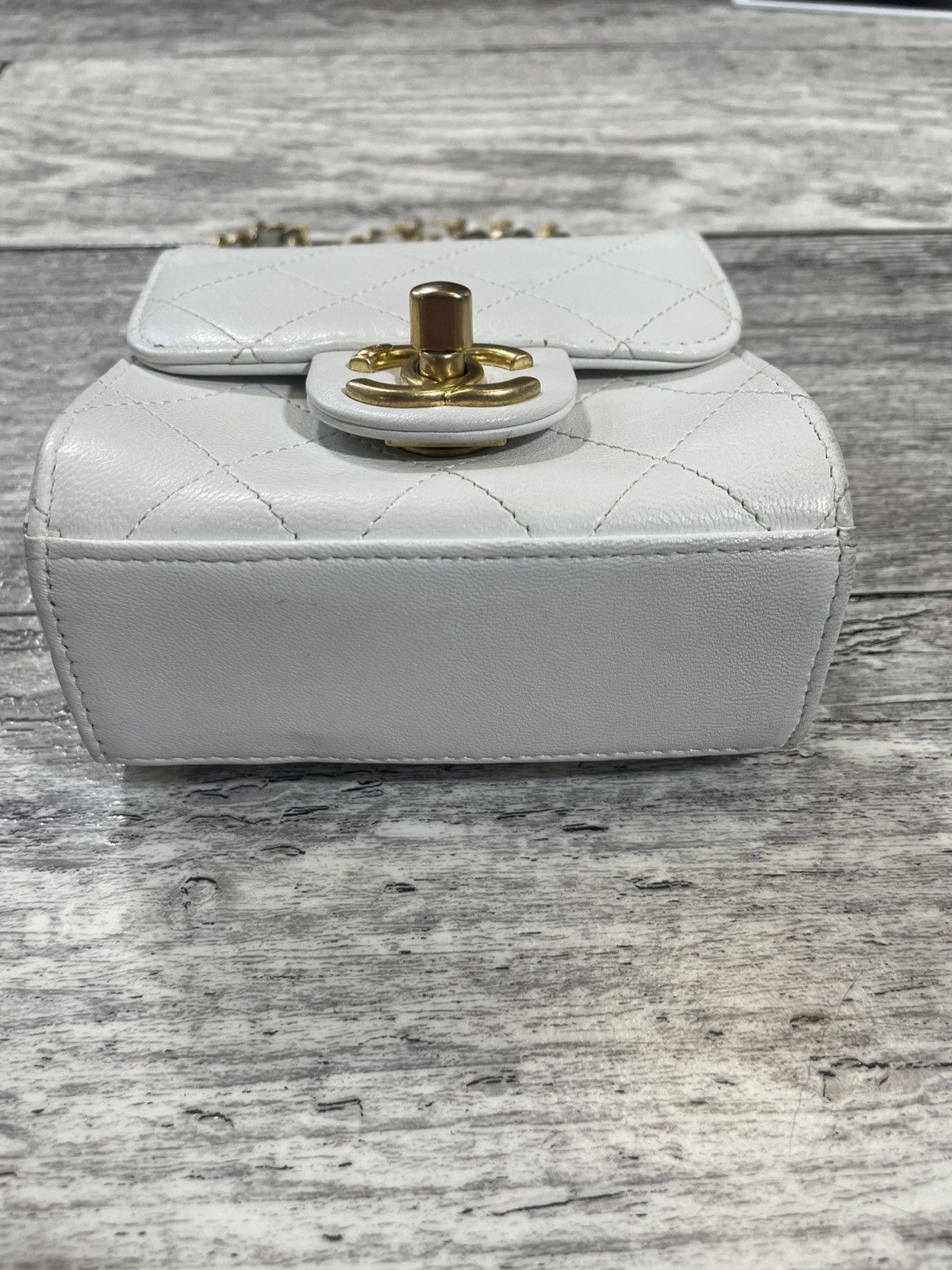 Chanel CHANEL Mini Shoulder Bag, Matelasse, Pearl Chain, Lambskin Size ONE SIZE - 3 Thumbnail