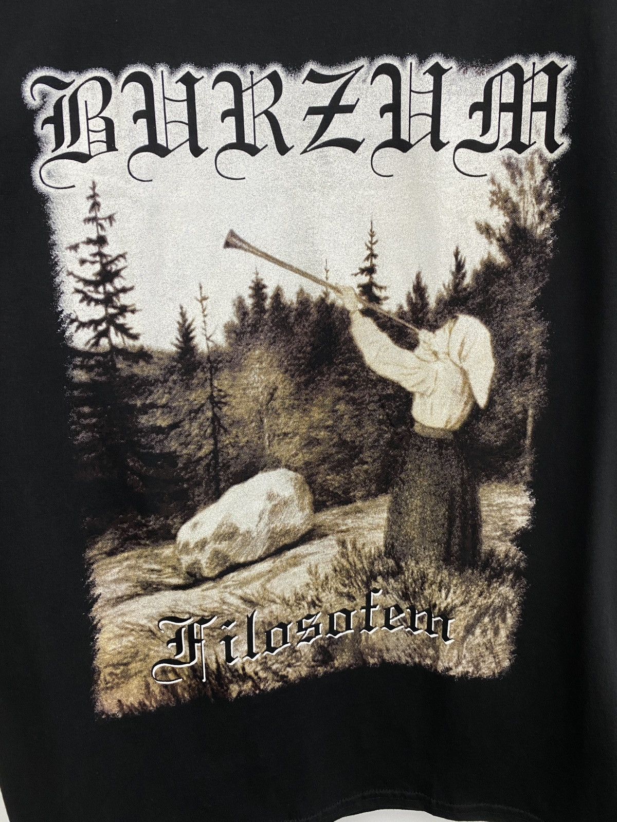 Gildan Vintage Burzum Filosofem Blackmetal T-Shirts Rare Size US M / EU 48-50 / 2 - 6 Thumbnail