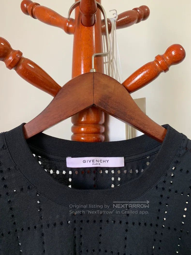 Givenchy Givenchy Ripped Short Sleeve Size US S / EU 44-46 / 1 - 4 Thumbnail