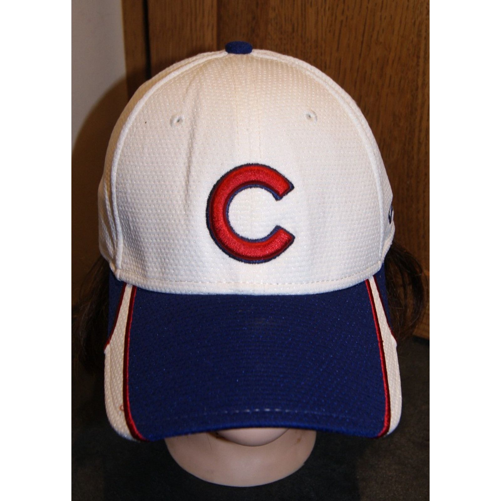New Era VTG Y2K Chicago Cubs New Era S/M Fitted Hat Cap White Blue Size ONE SIZE - 1 Thumbnail