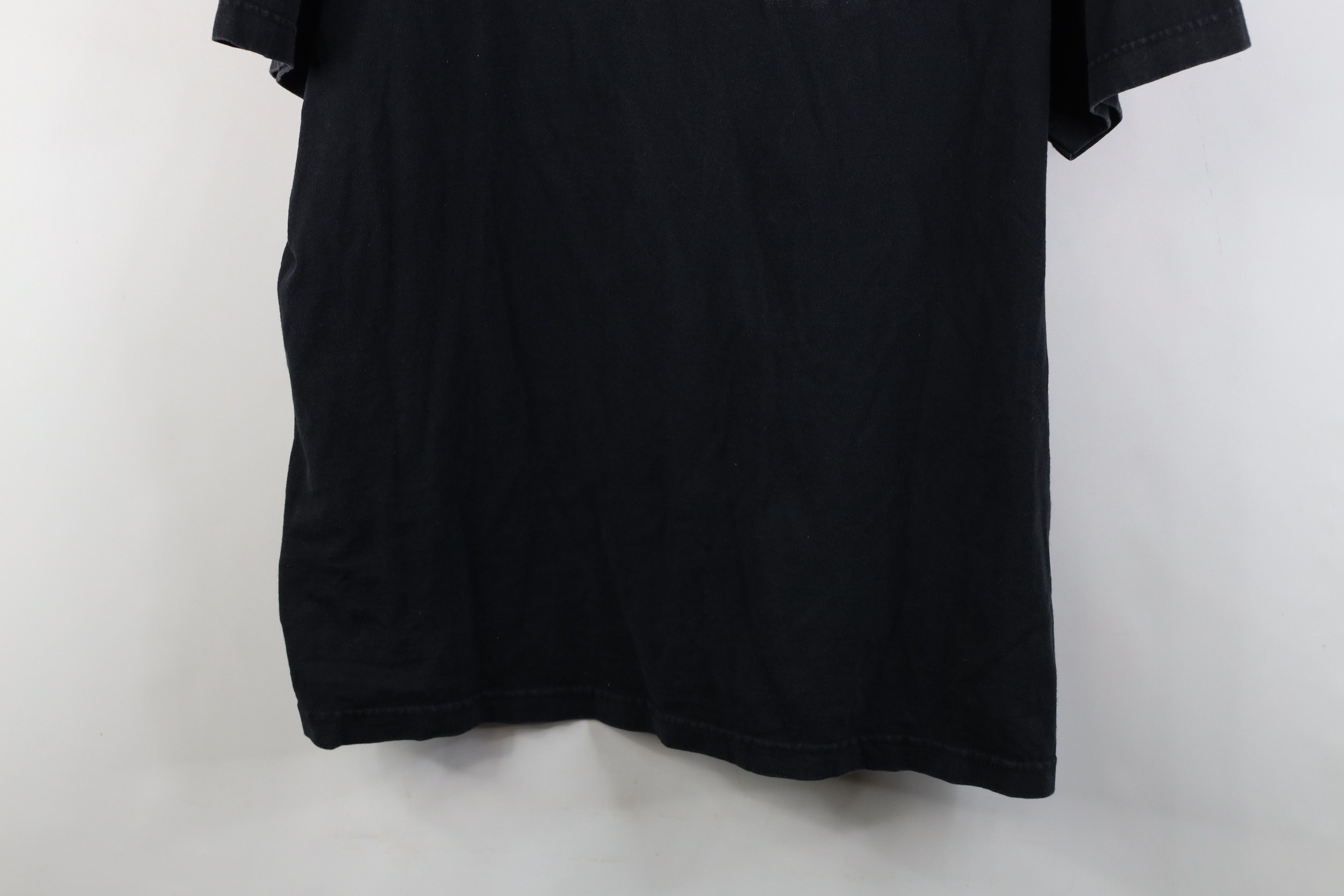 Vintage Vintage 90s Y2K Streetwear Chicago Skyline T-Shirt Size US XL / EU 56 / 4 - 3 Thumbnail