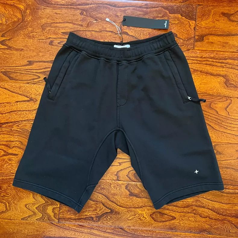 Stone Island Black Stone Island Shorts for Men Size US 30 / EU 46 - 1 Thumbnail