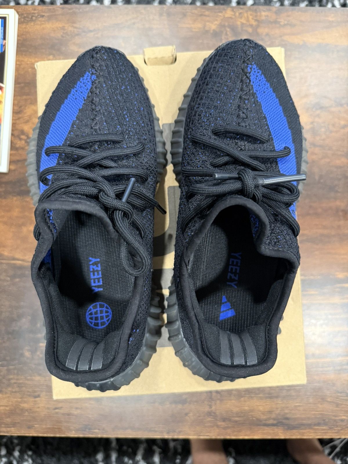 Yeezy Adidas Yeezy 350 Dazzling Blue M 6 W 7.5 Size US 7.5 / IT 37.5 - 10 Thumbnail