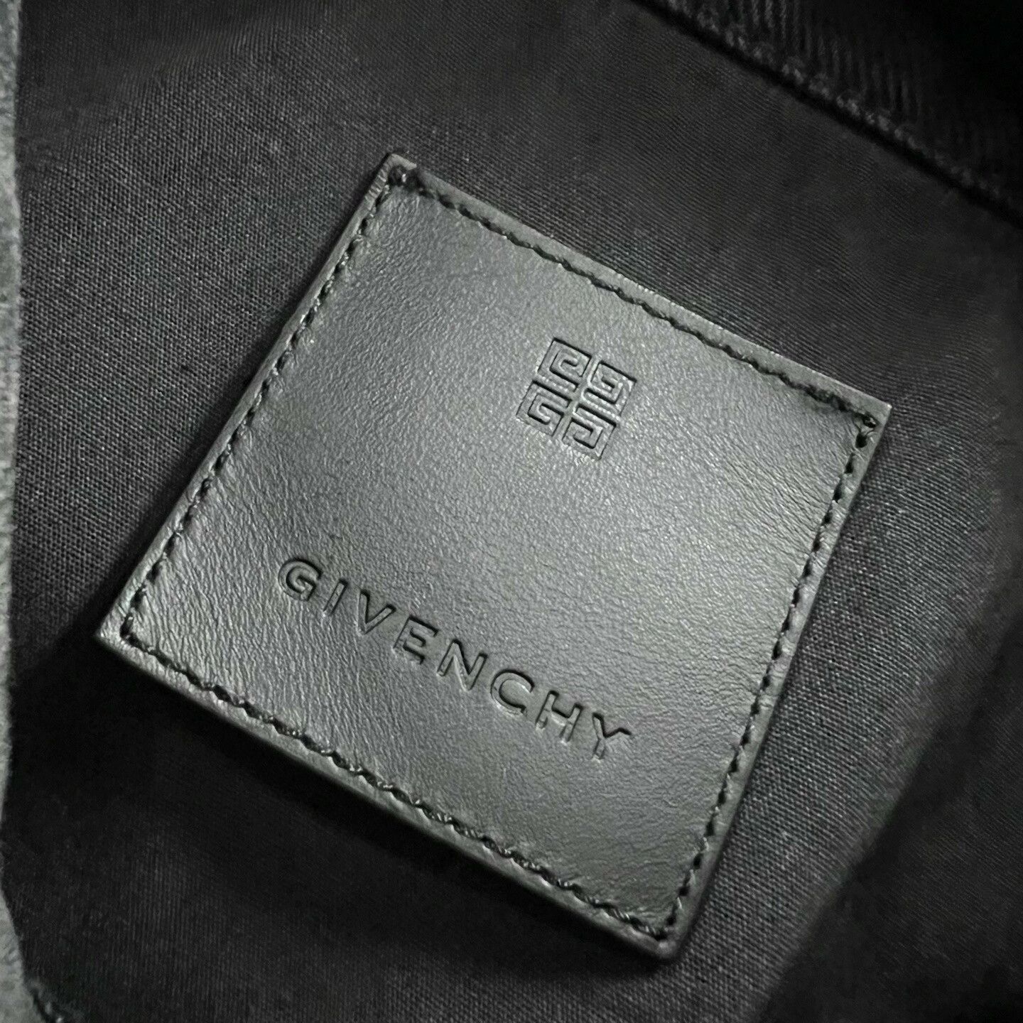 Givenchy Givenchy Logo Embroidered Denim Vest Size US XL / EU 56 / 4 - 4 Thumbnail