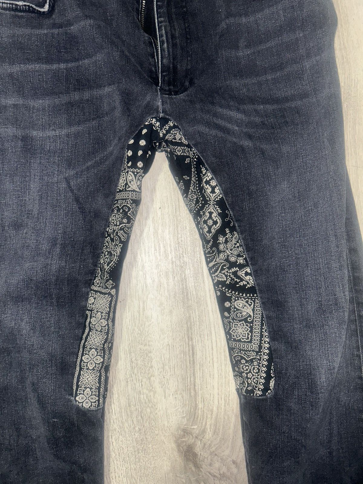Alchemist Black Alchemist Bandana print Jeans Size US 32 / EU 48 - 2 Thumbnail