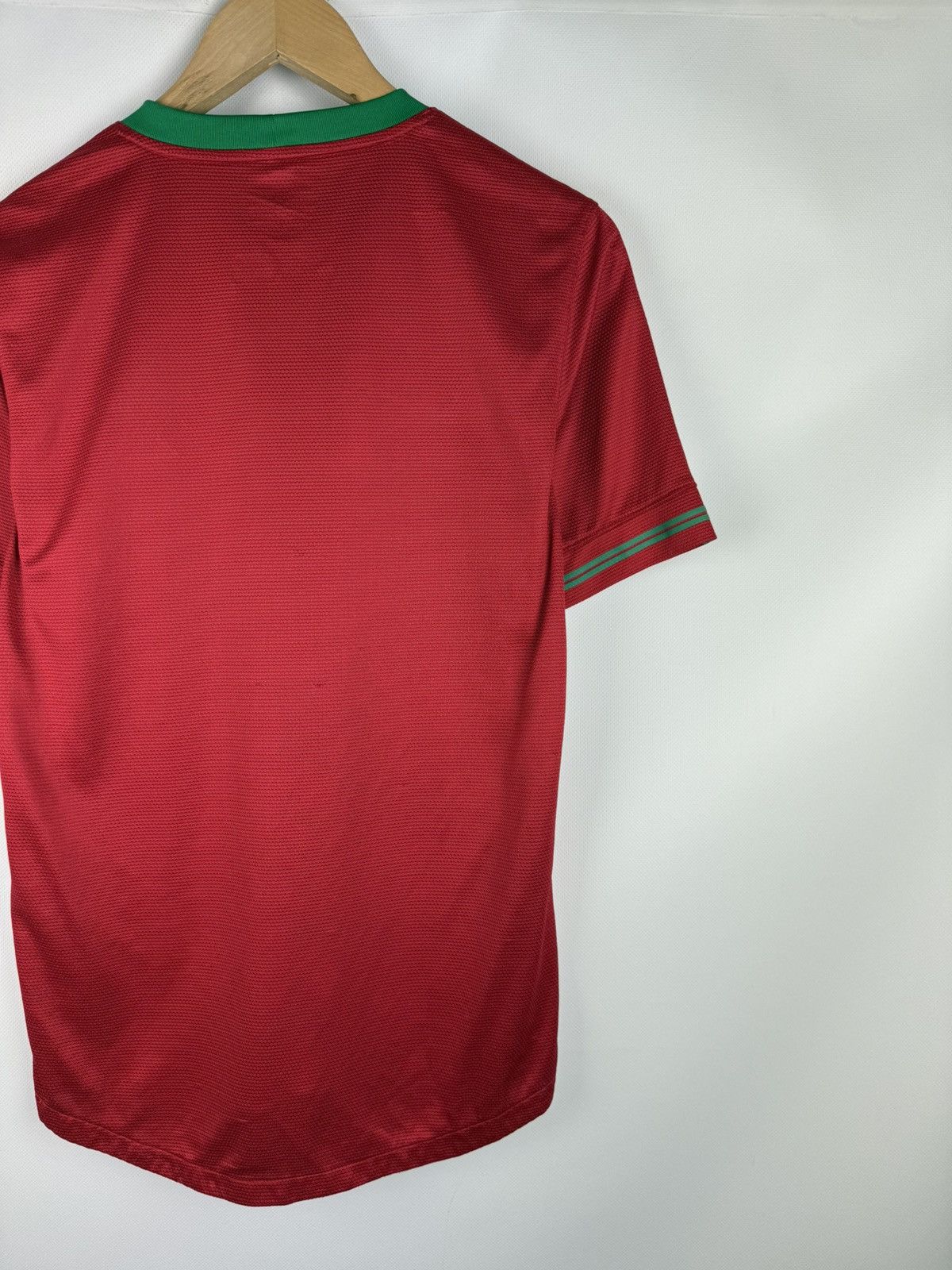 Nike Nike FC Portugal 2012 Home Football Kit Soccer Jersey Shirt Size US S / EU 44-46 / 1 - 18 Thumbnail