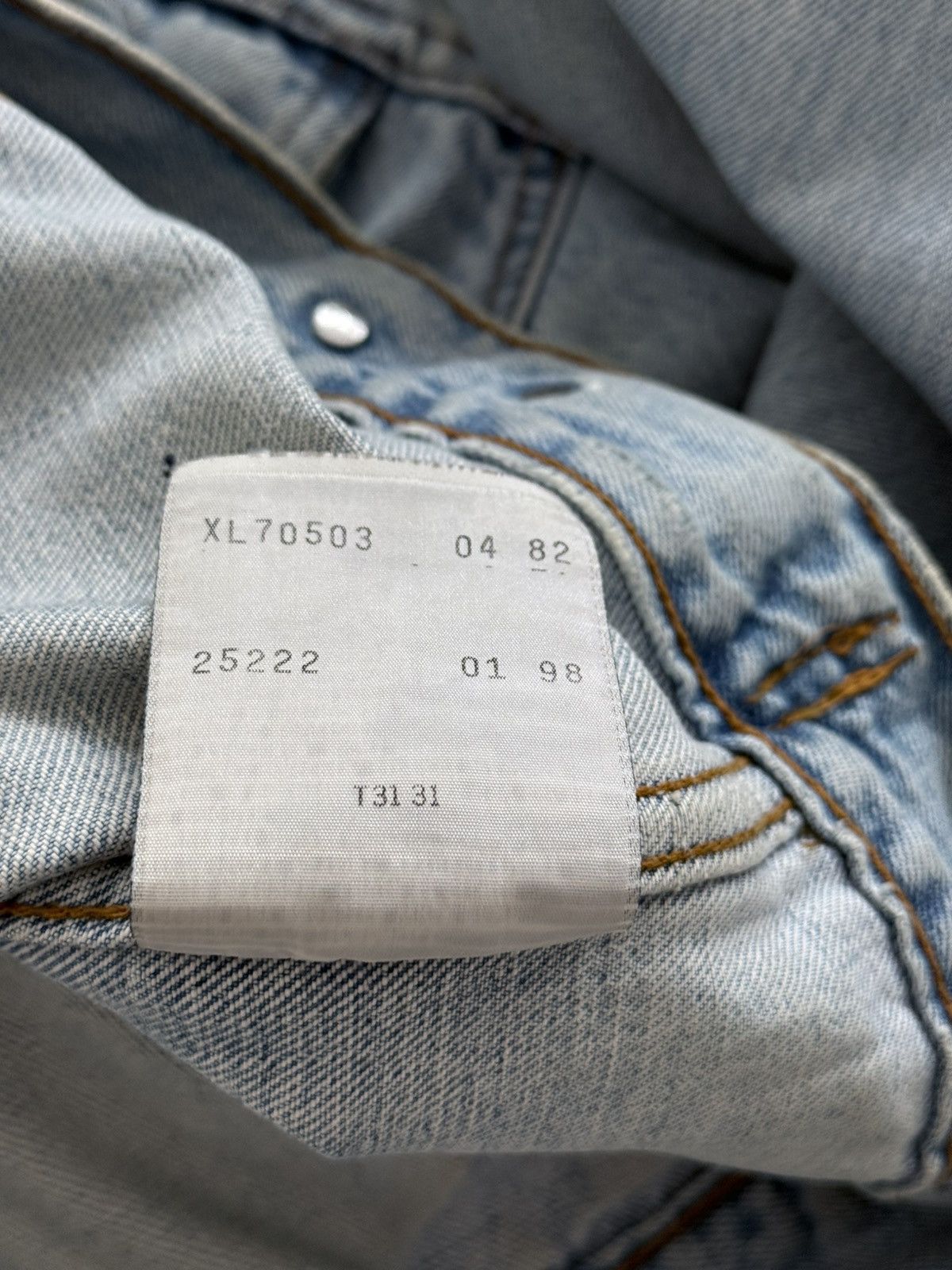 Levi's Vintage 90s Levi’s Faded Denim Jacket Size US XL / EU 56 / 4 - 13 Thumbnail