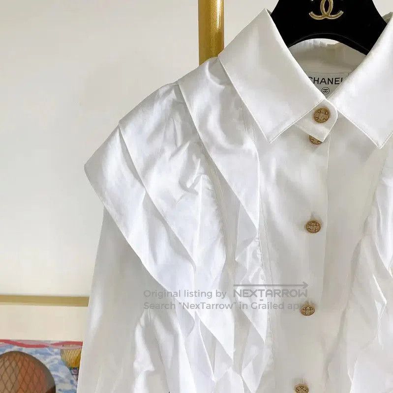 Chanel Chanel White Ruffled Cropped Shirt for Summer . Size XS / US 0-2 / IT 36-38 - 3 Thumbnail