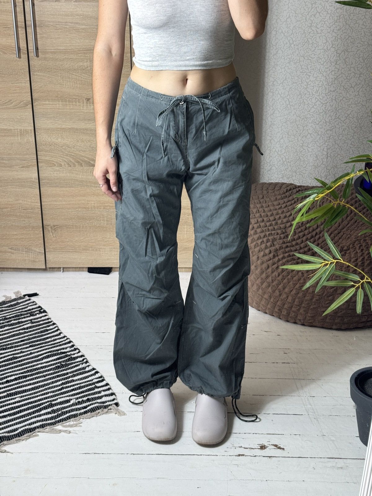 Bench VINTAGE BENCH BIG LOGO 2000s PARACHUTE GORPCORE PANTS Size 28" / US 6 / IT 42 - 2 Thumbnail