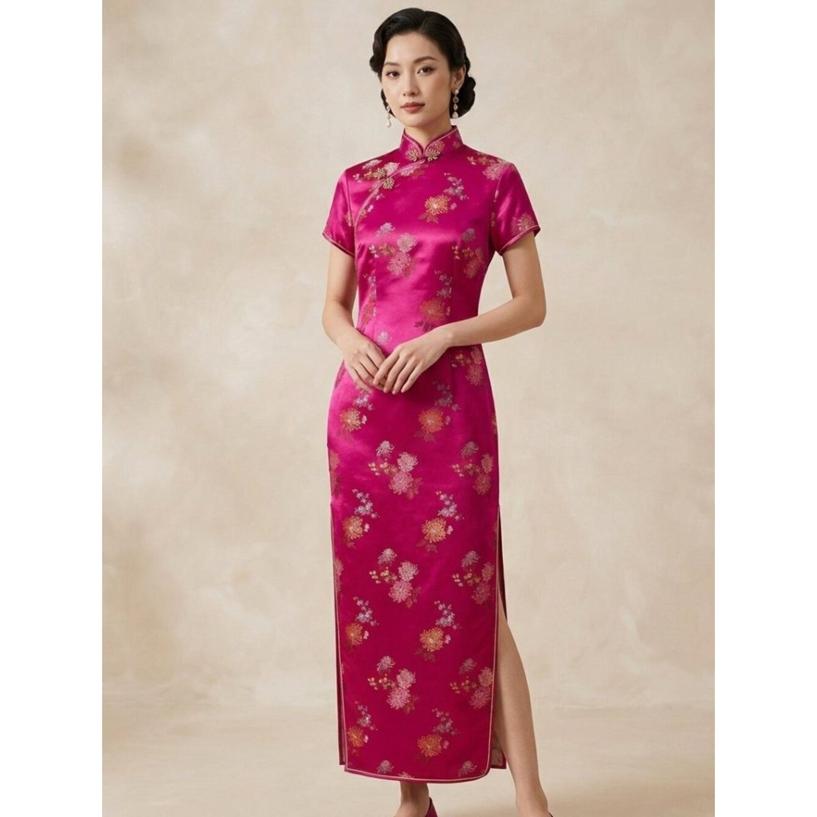 Vintage Traditional Chinese Dress, Cheongsam Size XS / US 0-2 / IT 36-38 - 1 Thumbnail