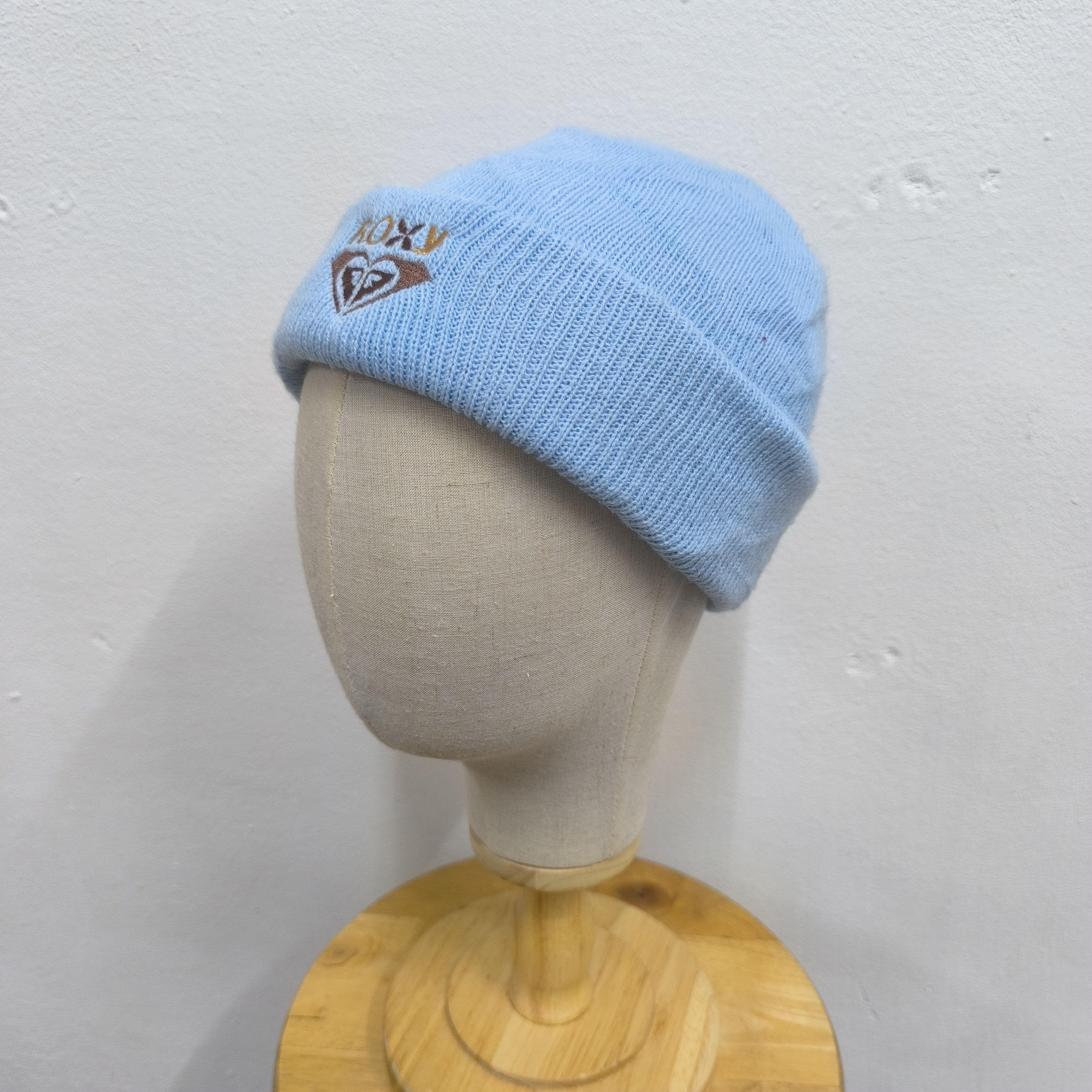 Quiksilver 🌊 Vintage roxy logo beanie hat Size ONE SIZE - 2 Thumbnail
