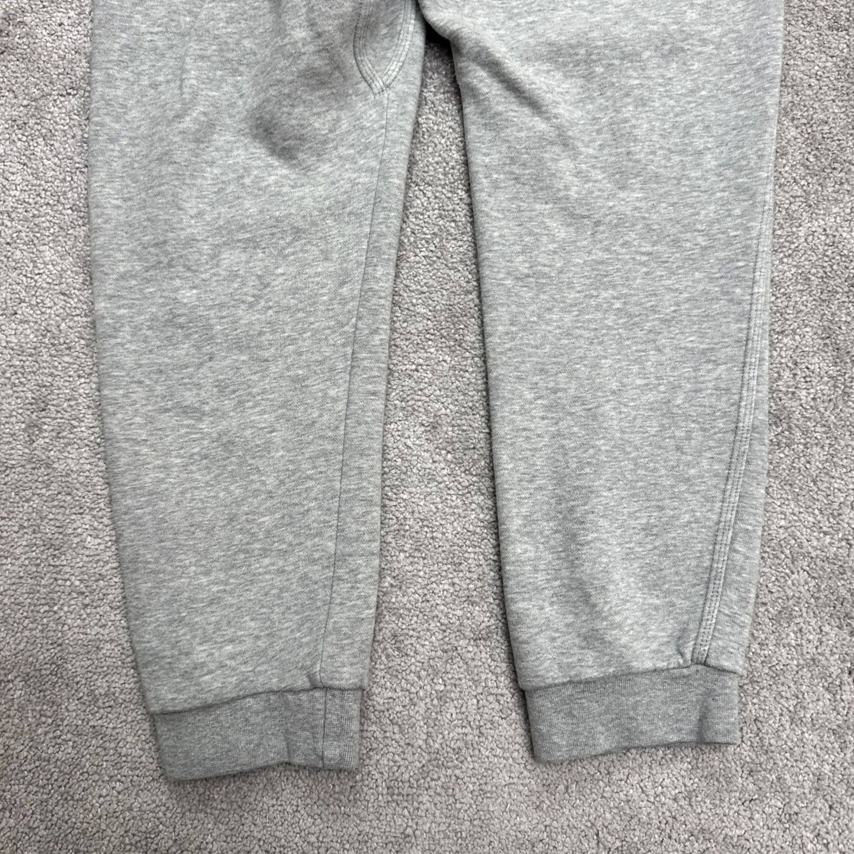 Nike Nike Jogger Sweatpants Mens M Gray Fleece Elastic Waist Activewear Pants Size US 31 - 5 Thumbnail