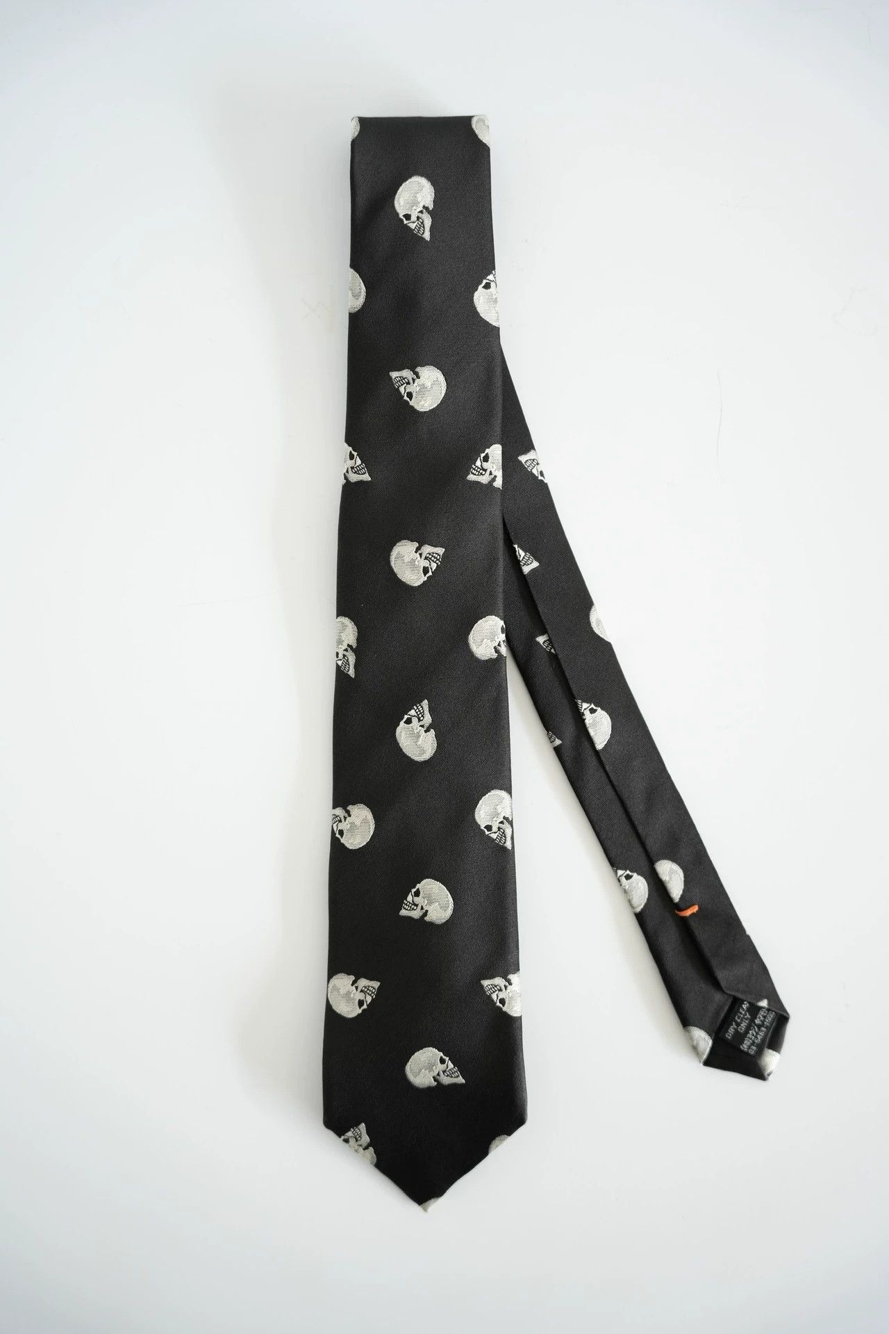 Yohji Yamamoto Yohji Yamamoto 14AW PH Runway Skull AOP Silk Tie Size ONE SIZE - 1 Thumbnail