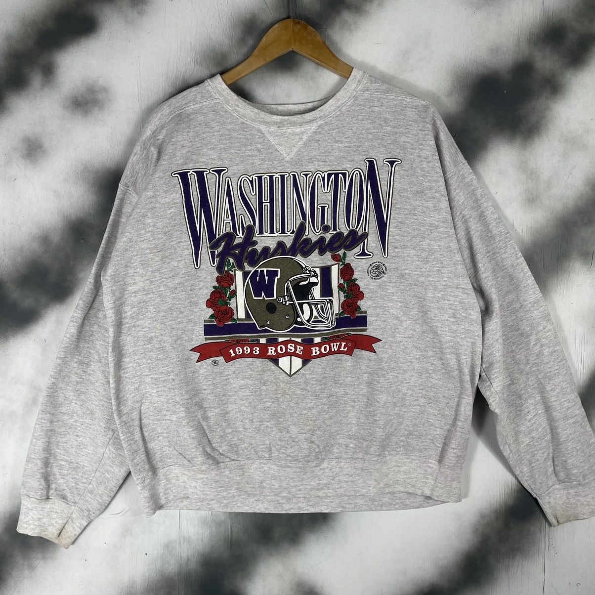 NFL Vintage 1993 Washington Huskies Rose Bowl Sweatshirt Size US L / EU 52-54 / 3 - 1 Thumbnail