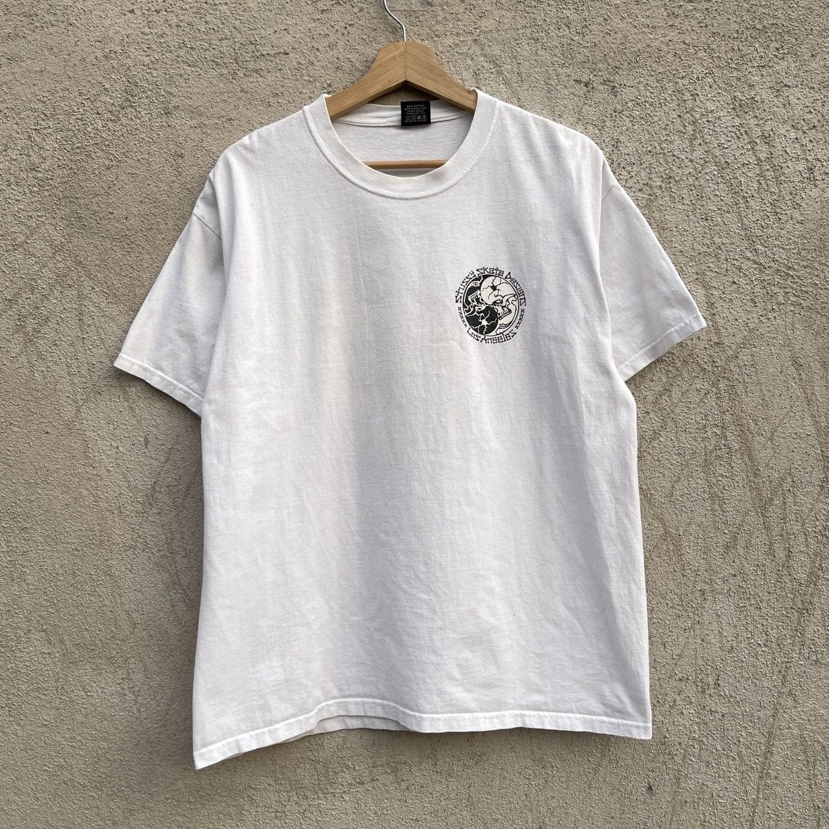 Stussy RARE!!Vintage Stussy Skate Design Ying Yang Los Angeles Tees Size US L / EU 52-54 / 3 - 2 Thumbnail