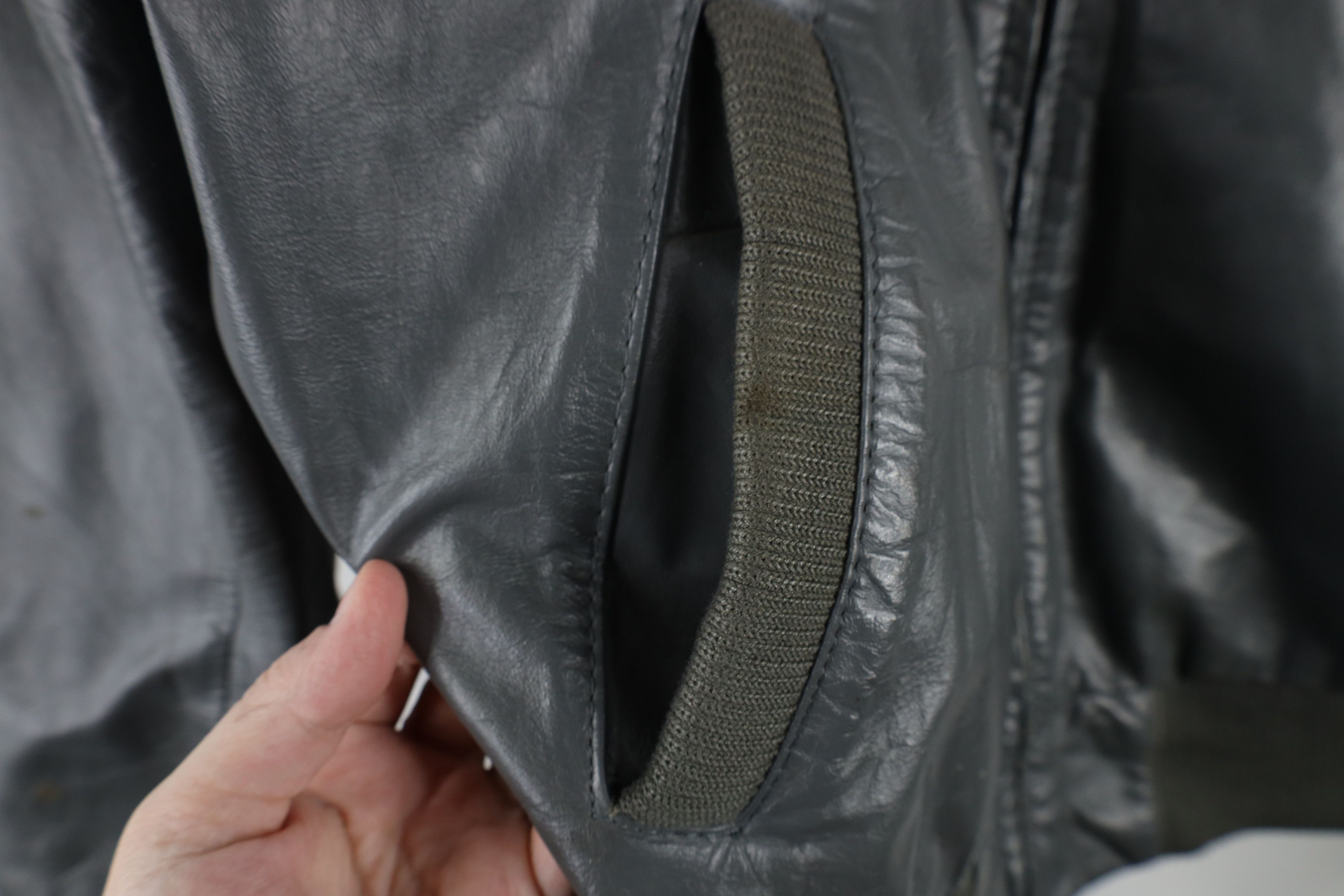 Vintage Vintage 80s 90s Streetwear Leather Cafe Racer Bomber Jacket Size US L / EU 52-54 / 3 - 9 Thumbnail