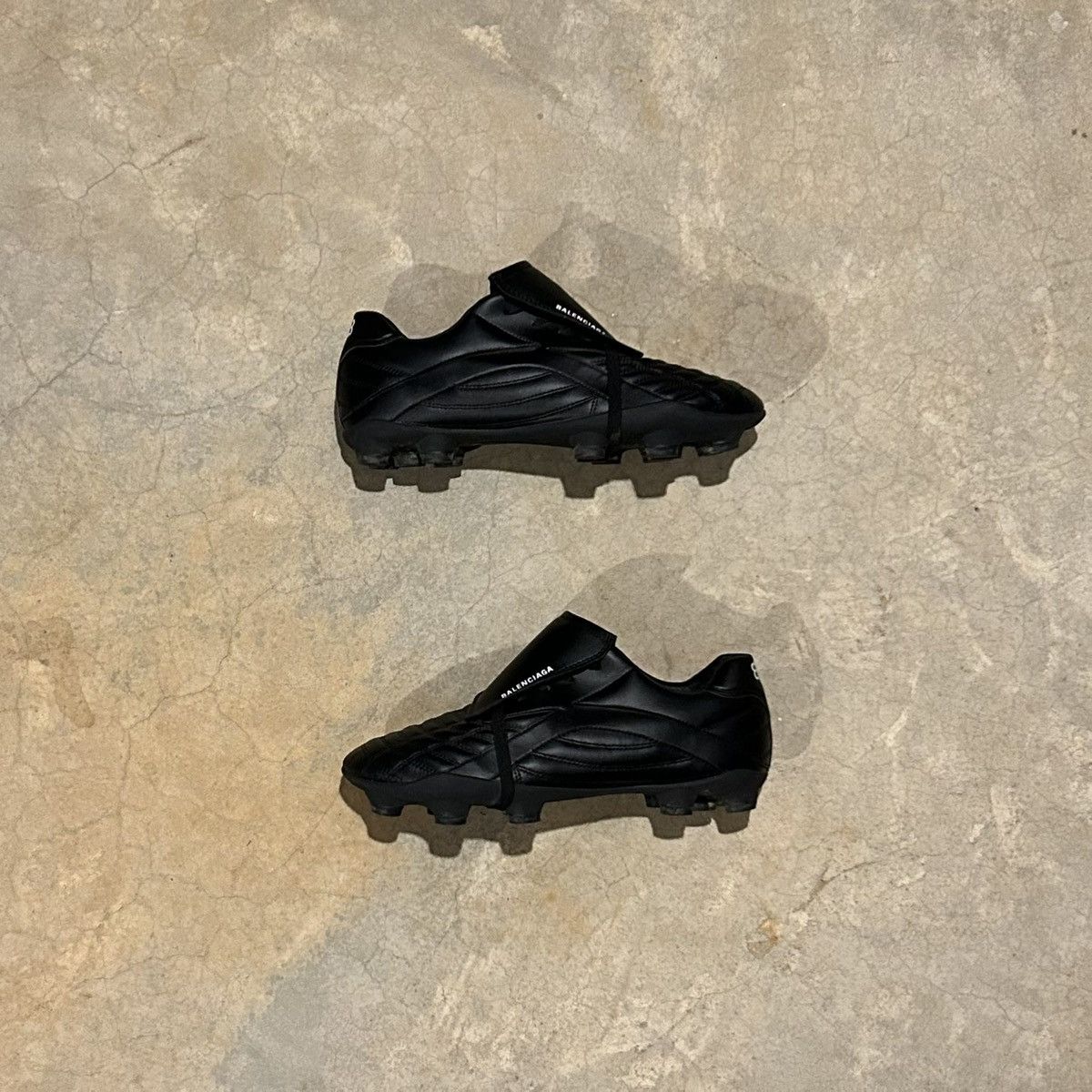 Balenciaga Balenciaga Soccer Sneaker Triple Black Cleat US 9 Size US 9 / EU 42 - 2 Thumbnail