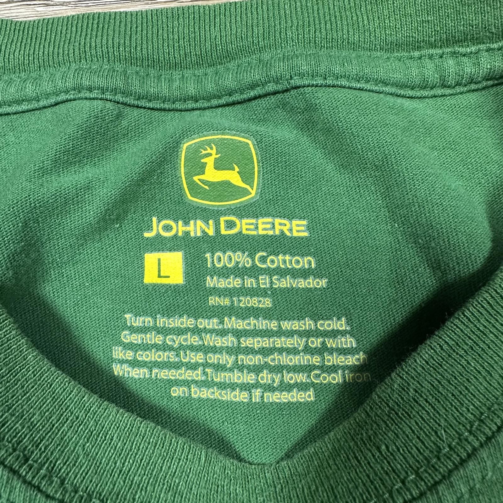 John Deere John Deere Mens T-shirt Large Green Logo Graphic Size US L / EU 52-54 / 3 - 3 Thumbnail