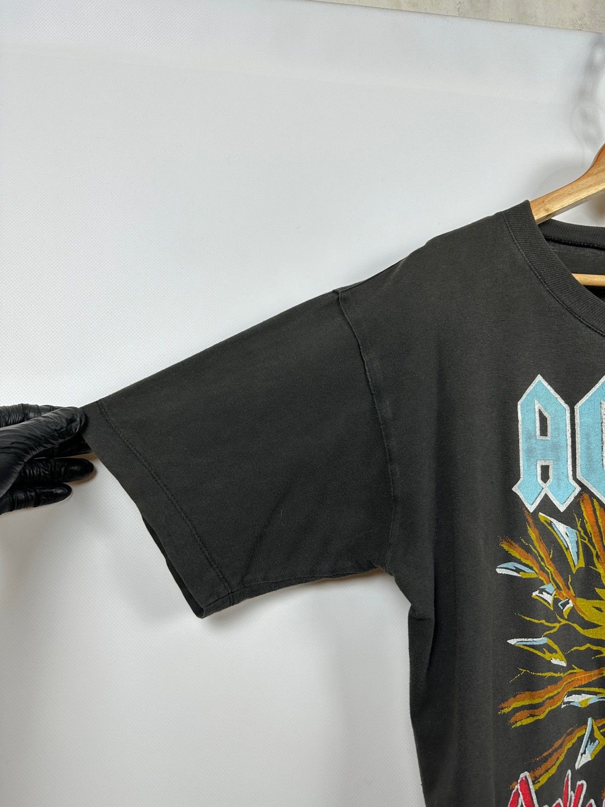 AC/DC 1988 Vintage AC/DC Blow Up Your Video Rare Band T-Shirt Size US S / EU 44-46 / 1 - 12 Thumbnail