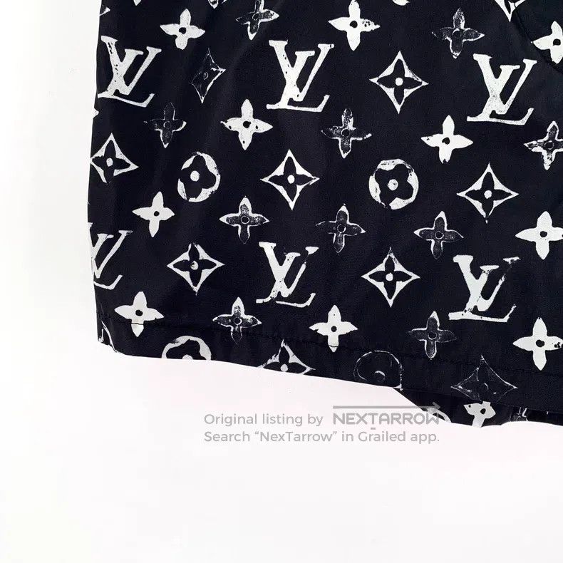 Louis Vuitton Black logo full print printed casual shorts