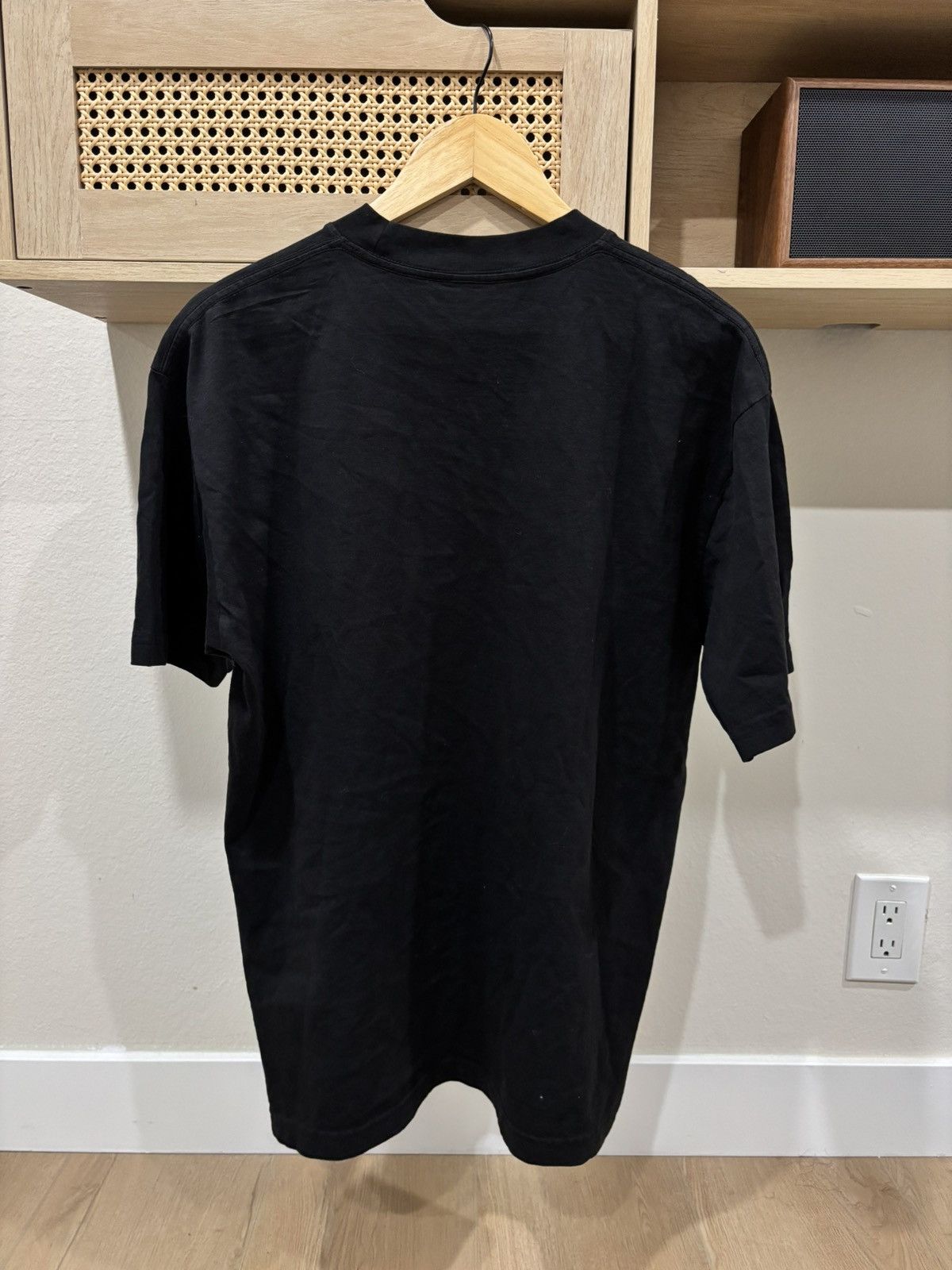 Other Awe Girl Graphic Tee Size US M / EU 48-50 / 2 - 3 Thumbnail
