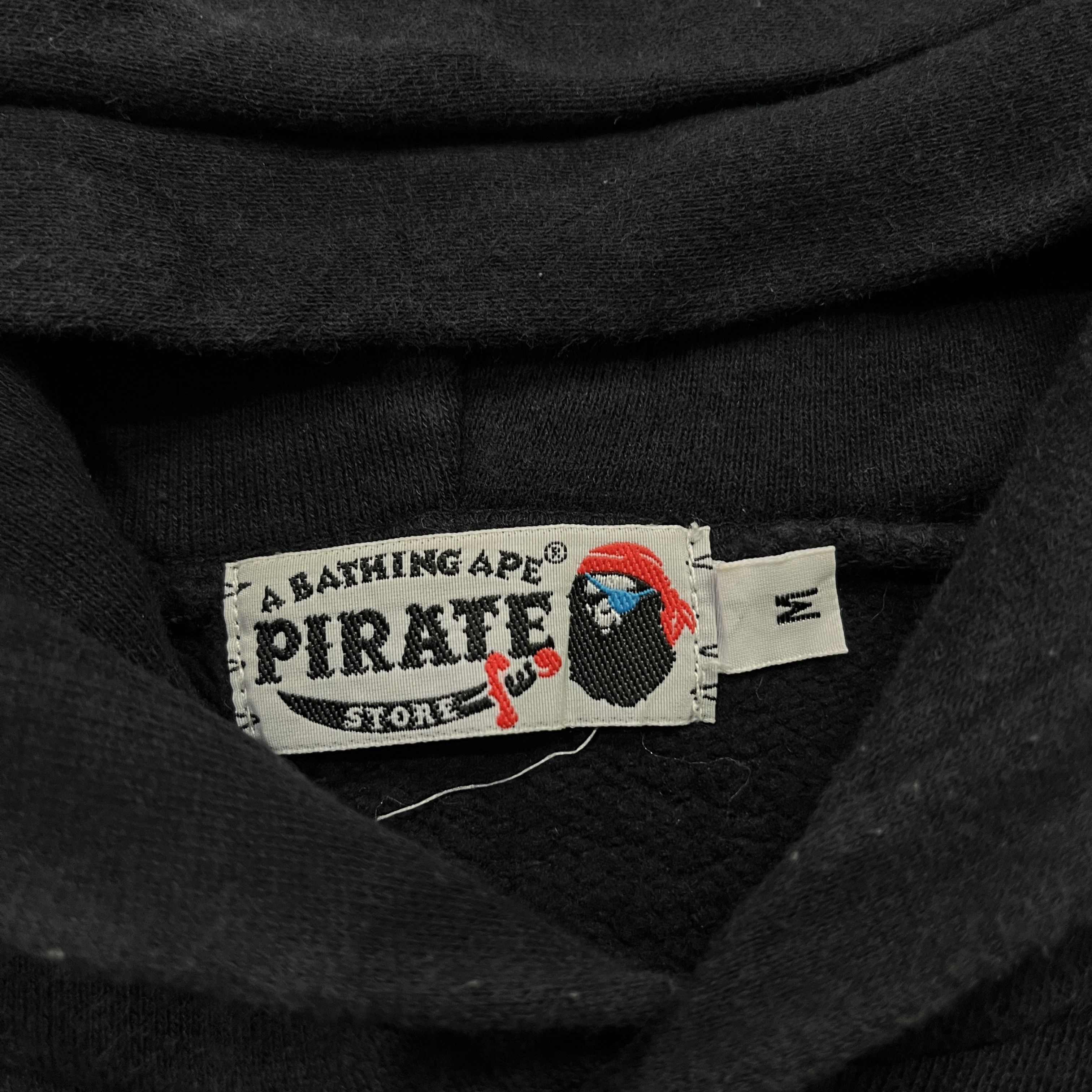 Bape Bape pirates pullover hoodie Size US M / EU 48-50 / 2 - 7 Thumbnail