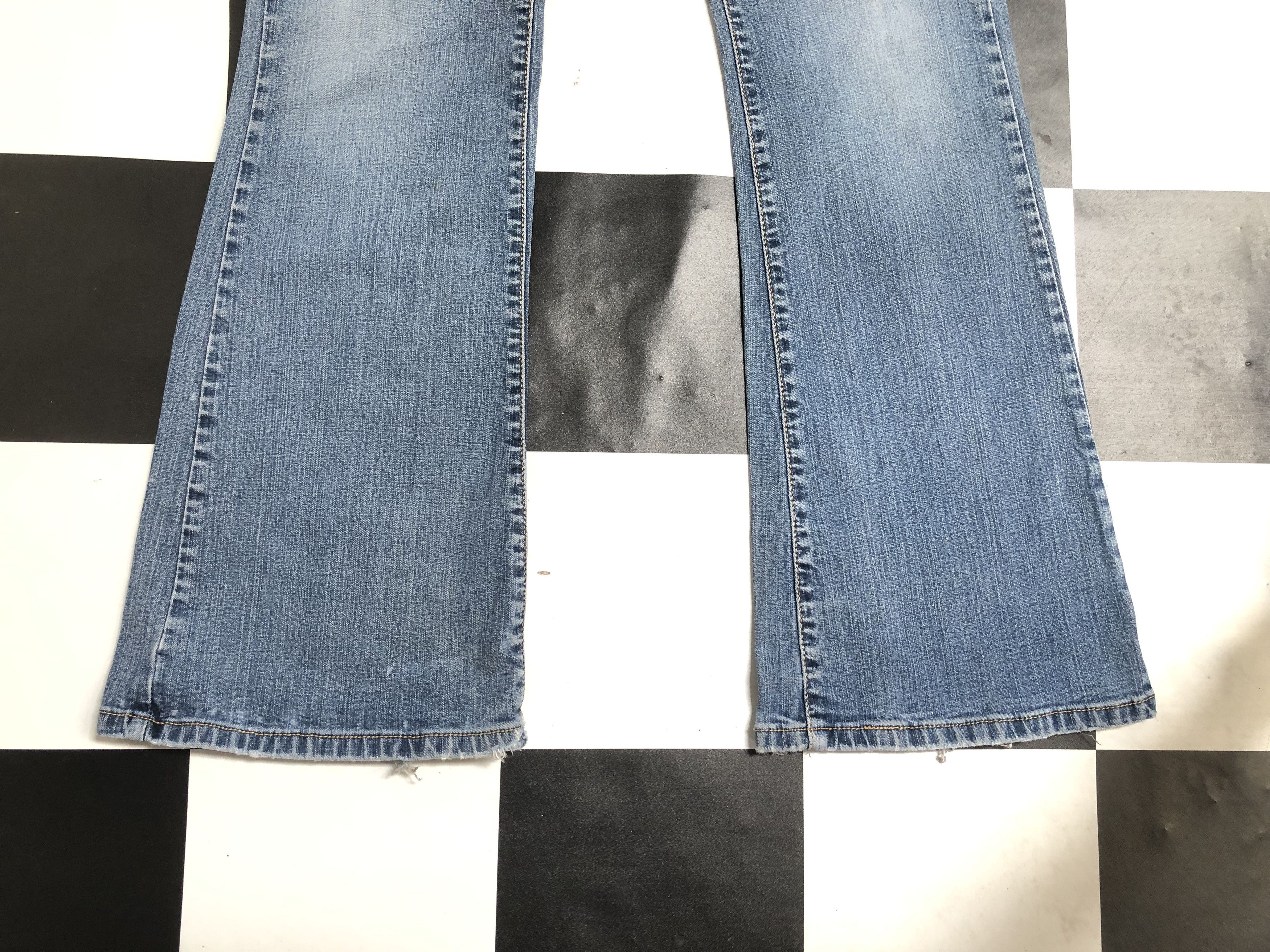 Levi's Vintage Levis 519 Low Flare Jeans 30x31- L308 Size US 30 / EU 46 - 4 Thumbnail