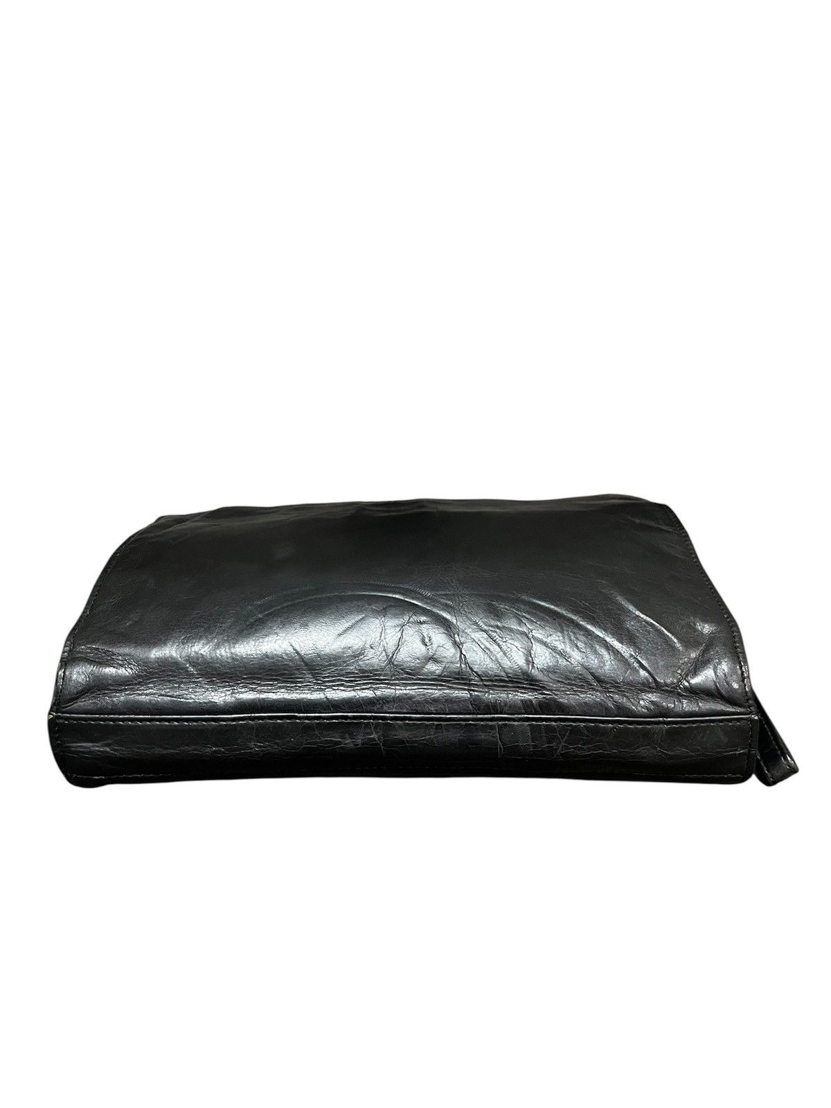 Balenciaga Authentic BALENCIAGA BB Clucth Bag Size ONE SIZE - 7 Thumbnail