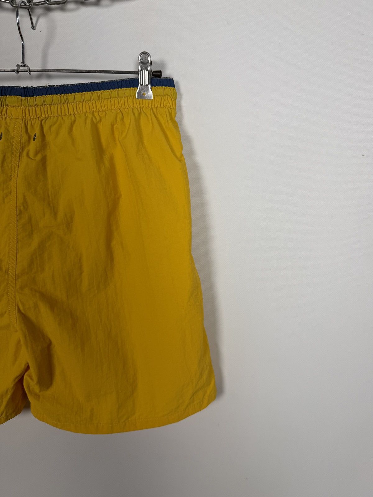 Avirex Men’s Avirex Shorts USA Flag Logo Athletic Swim Army Size M Size US 34 / EU 50 - 11 Thumbnail