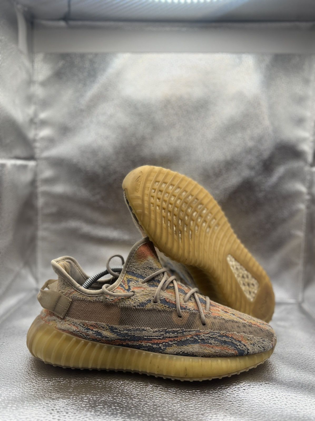 Yeezy Adidas Yeezy 350 V2 mix oat Size US 9.5 / EU 42-43 - 1 Thumbnail