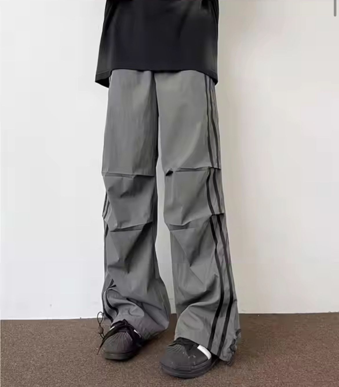 Japanese Brand Harajuku Elastic Waist Stripes Baggy Sports Pant Size US 28 / EU 44 - 2 Thumbnail