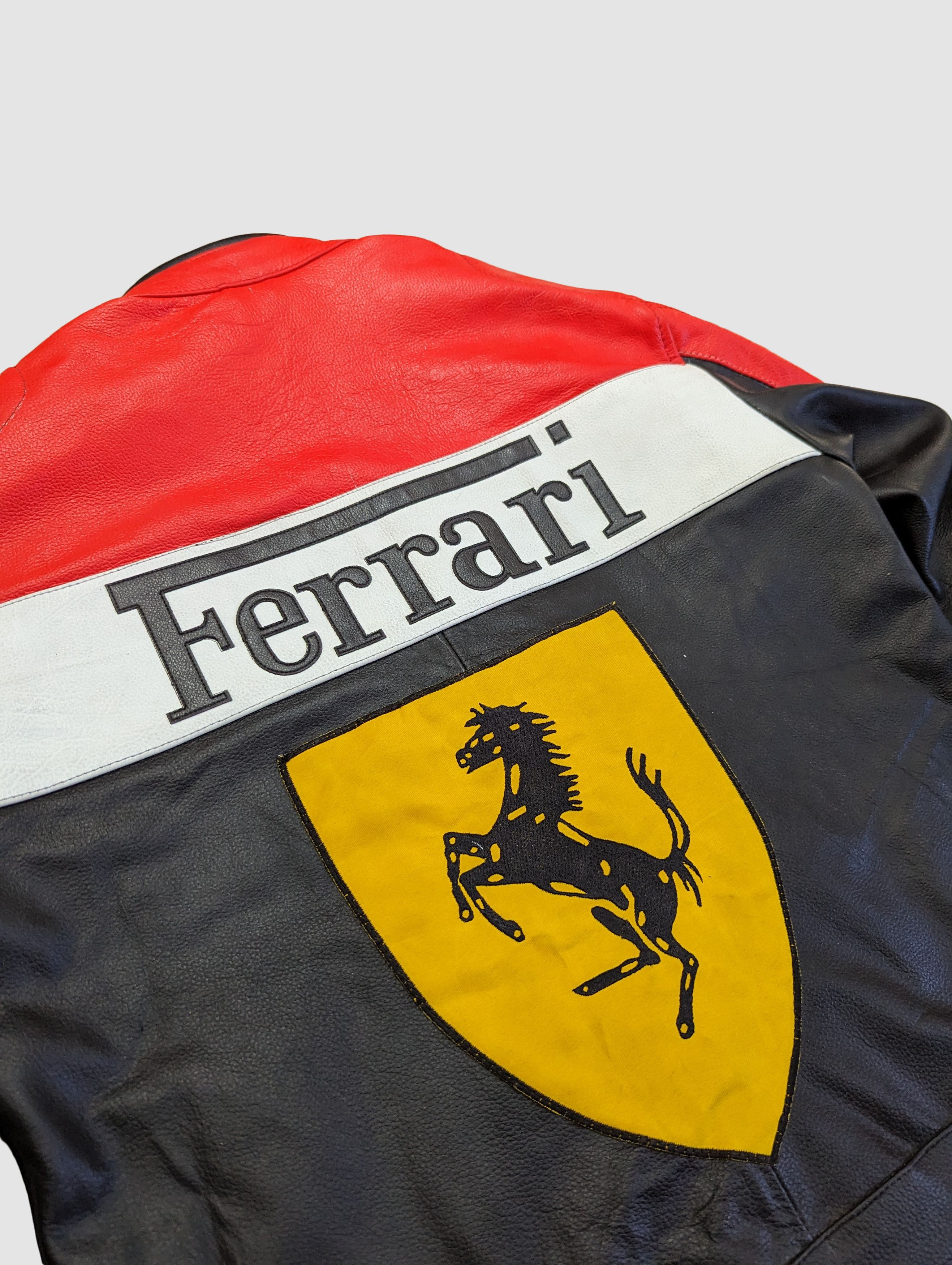 Ferrari 🔥 FERRARI 90s LEATHER JACKET RACING STREETWEAR ''L'' Size US L / EU 52-54 / 3 - 8 Thumbnail